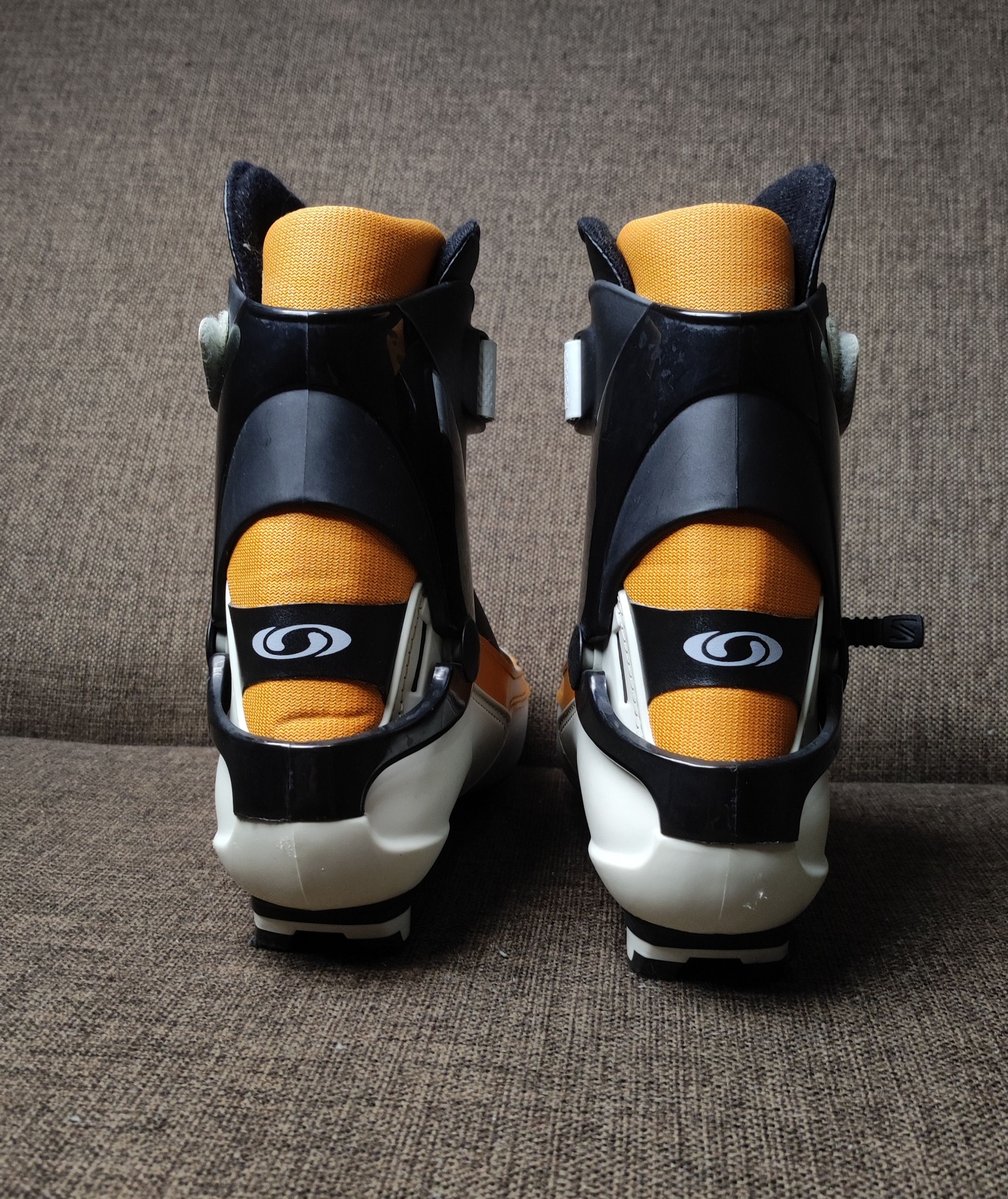 Salomon × Vintage Vintage Ski Boots Salomon Vitane 8 Skate CL Size US 11.5 / IT 41.5 - 6 Thumbnail