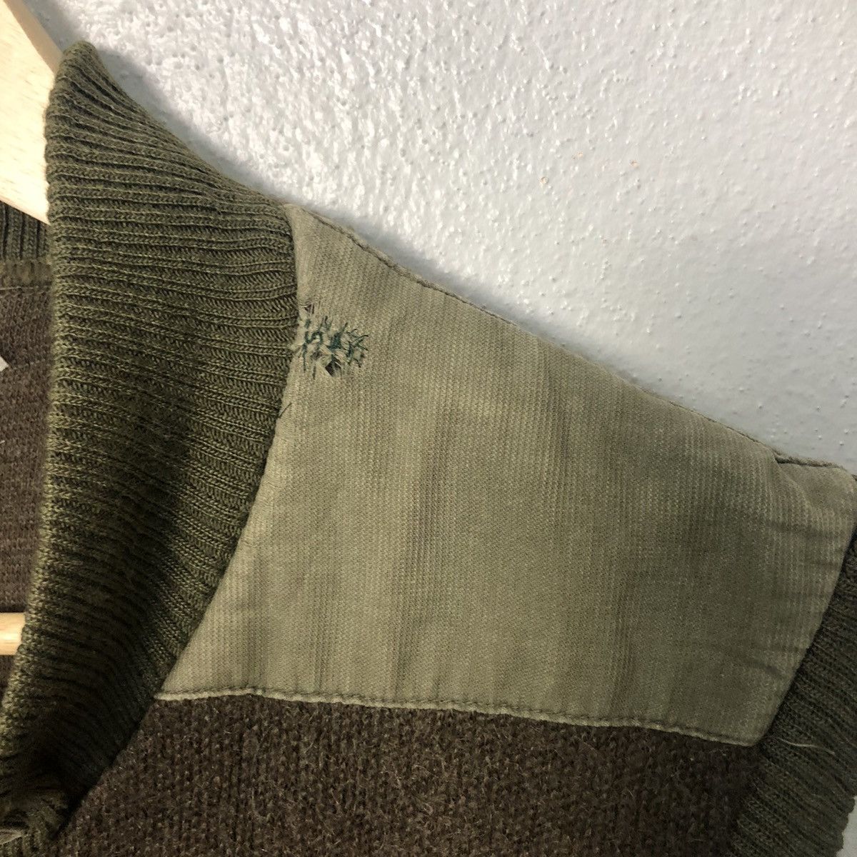 Aran Isles Knitwear Vintage Lindbergh Zipper Ups Knitwear Vest Made in Japan Size US S / EU 44-46 / 1 - 6 Thumbnail