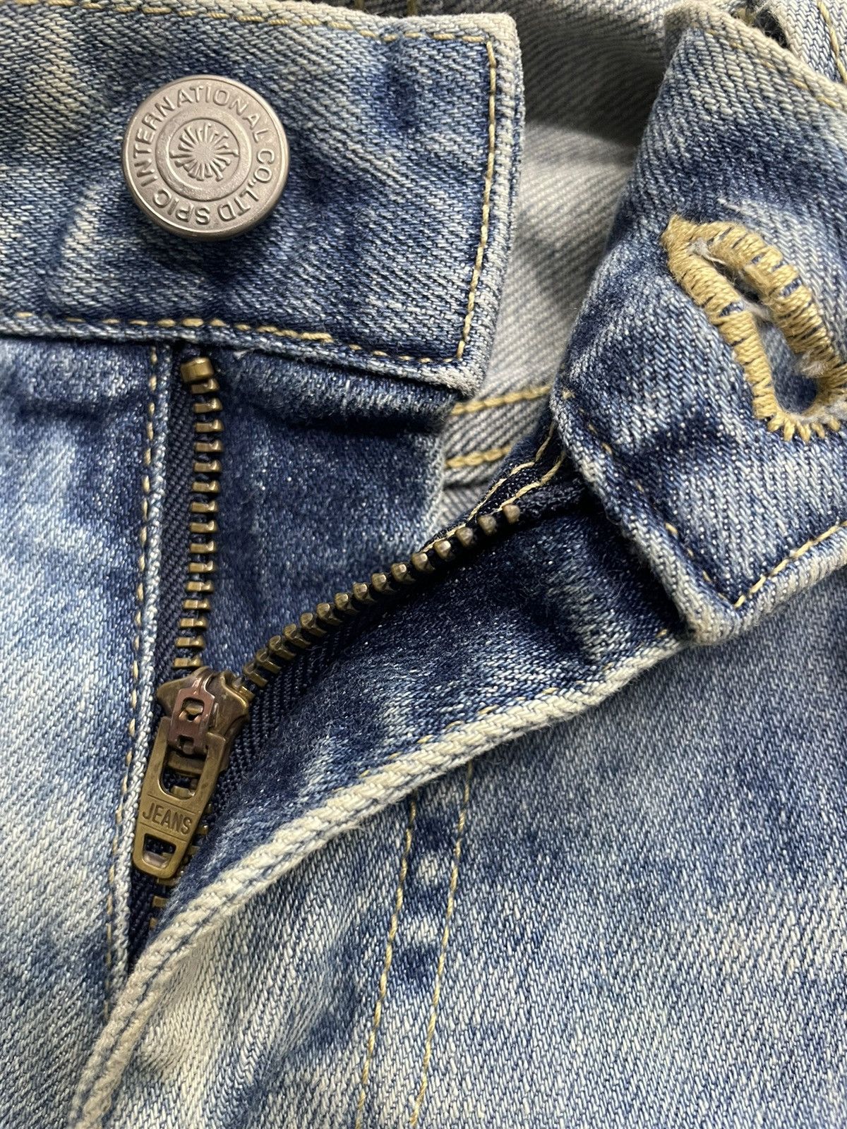 Japanese Brand × Tornado Mart Vintage Tornado Mart Distressed Blue Cloud Denim With Belt Size US 32 / EU 48 - 8 Thumbnail