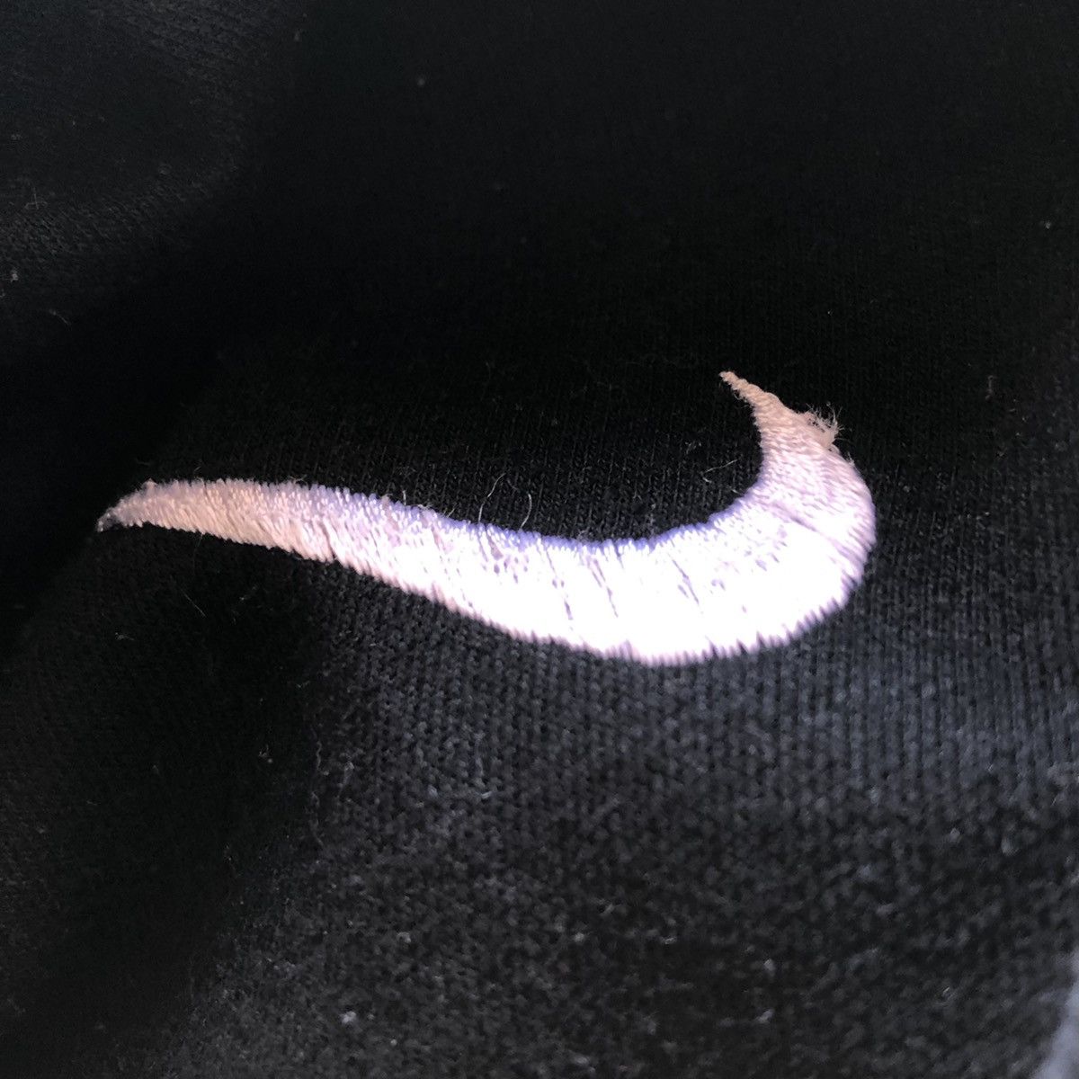 Nike Vintage 90's Nike Embroidered Swoosh Long Sleeve Tee Size US L / EU 52-54 / 3 - 12 Thumbnail