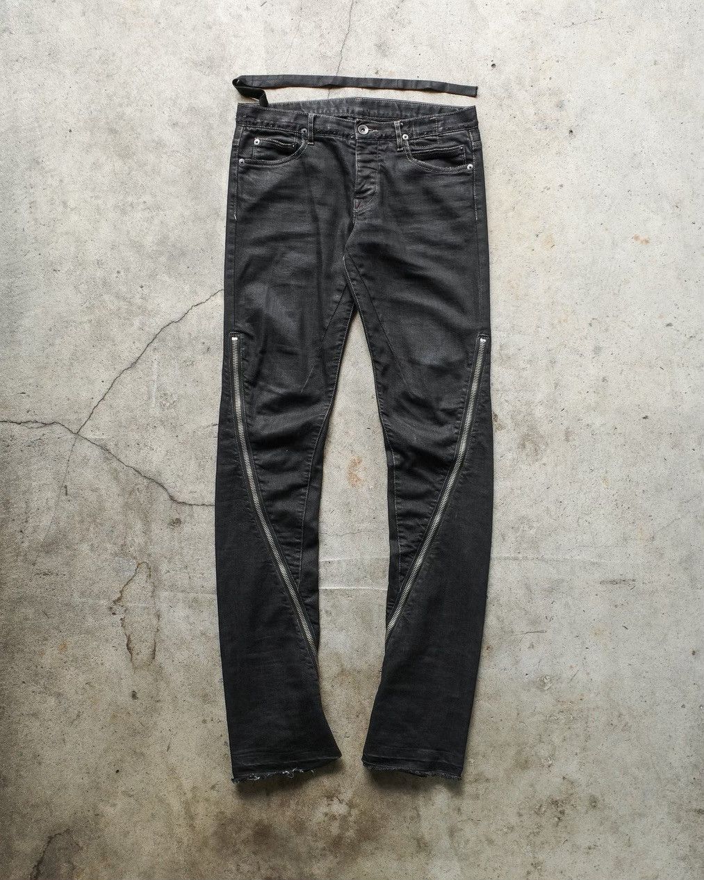 Rick Owens RICK OWENS BANANA CUT BLACK SS09 STRUTTER Size US 30 / EU 46 - 4 Thumbnail