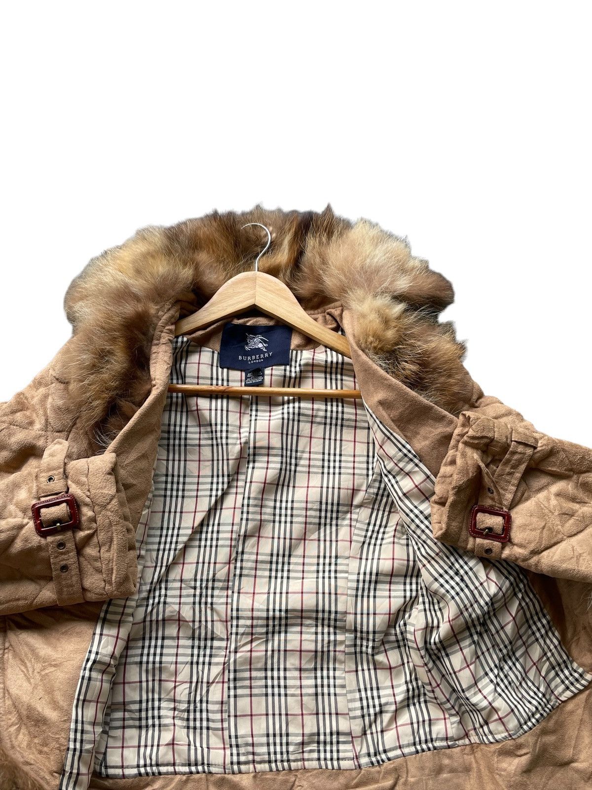 Burberry Burberry London Fur Quilted Jacket Size S / US 4 / IT 40 - 8 Thumbnail