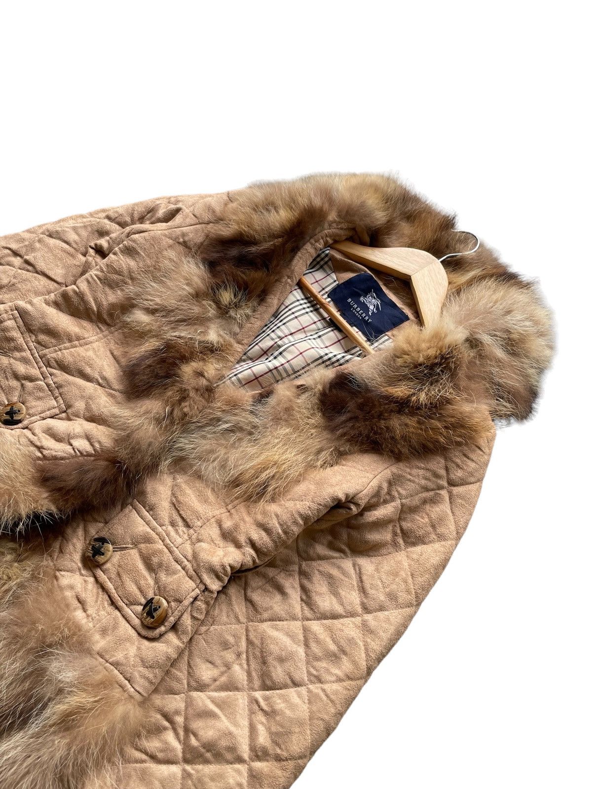 Burberry Burberry London Fur Quilted Jacket Size S / US 4 / IT 40 - 4 Thumbnail