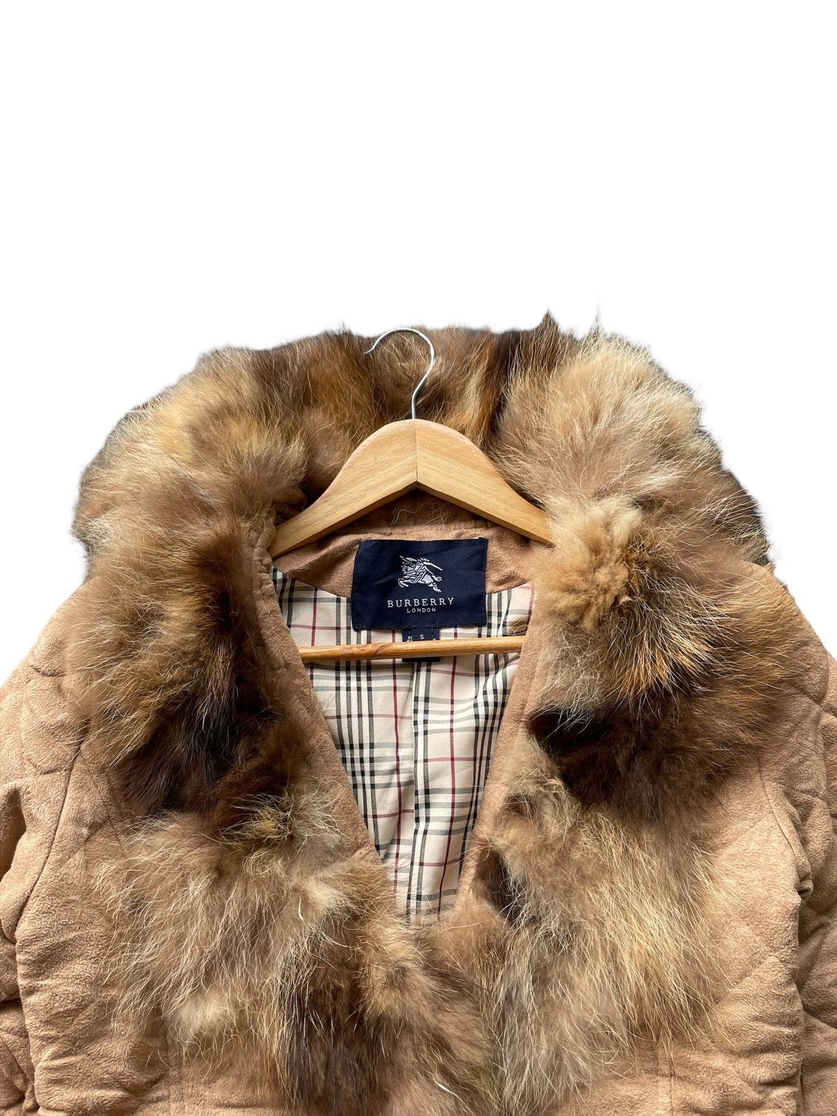 Burberry Burberry London Fur Quilted Jacket Size S / US 4 / IT 40 - 6 Thumbnail