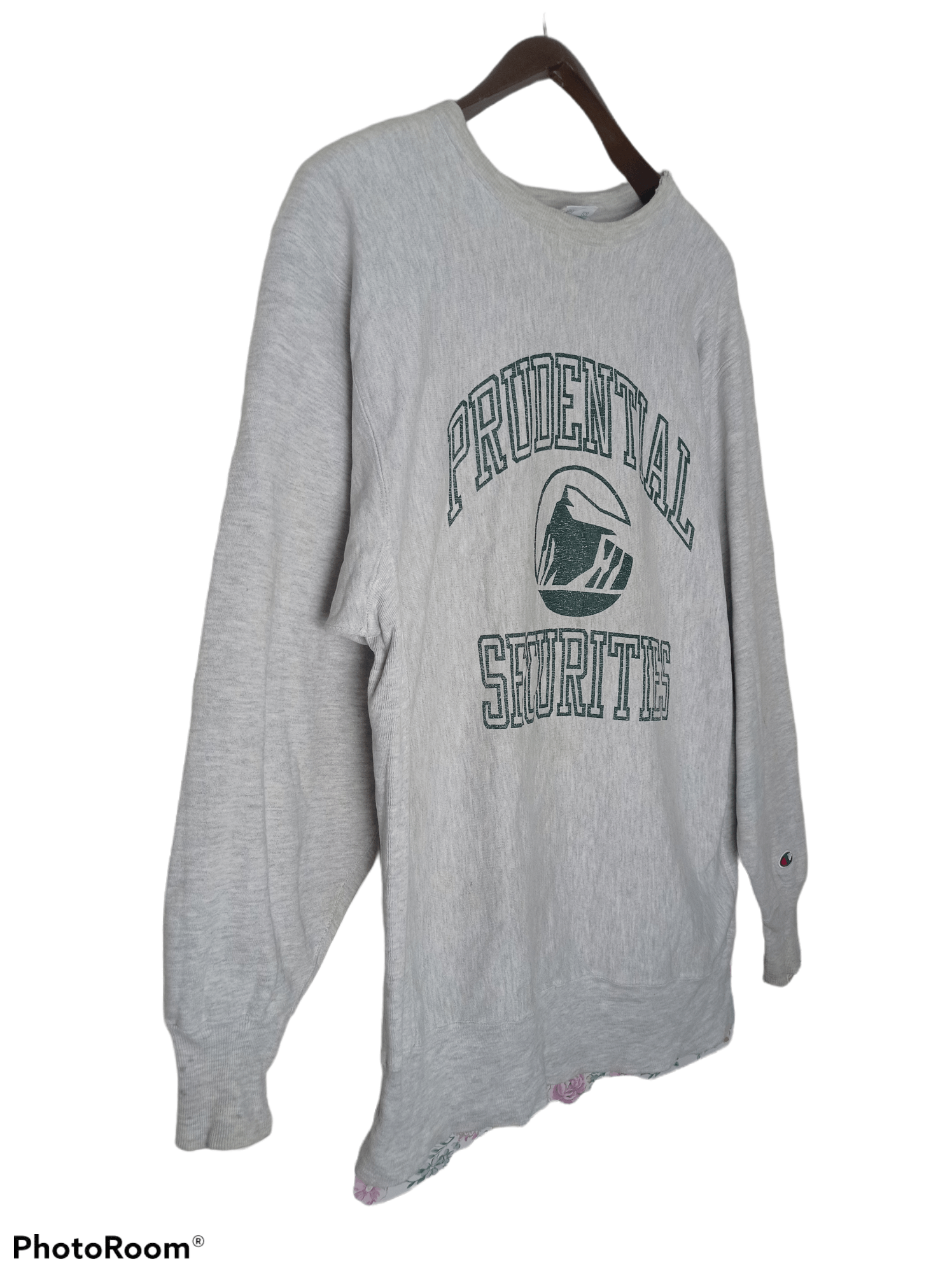 Champion Vtg Champion Reverse Weave Prudential Securities Sweatshirt Size US XXL / EU 58 / 5 - 3 Thumbnail