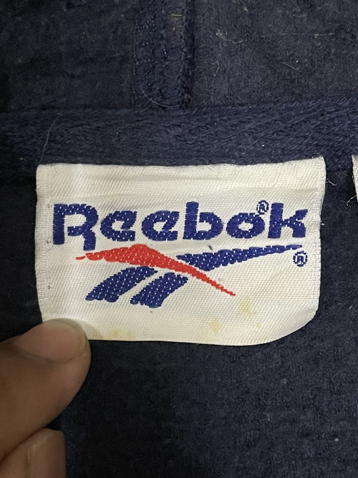 Reebok Vintage 90s Reebok Center Embroidery Logo Hoodie Size US XL / EU 56 / 4 - 7 Thumbnail
