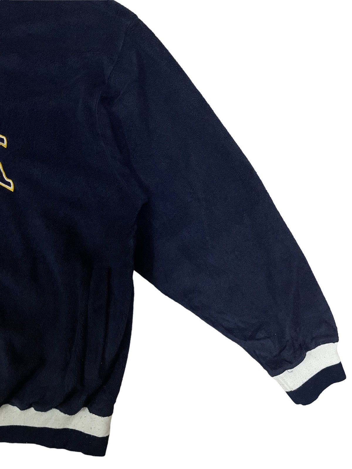 Reebok Vintage 90s Reebok Center Embroidery Logo Hoodie Size US XL / EU 56 / 4 - 5 Thumbnail