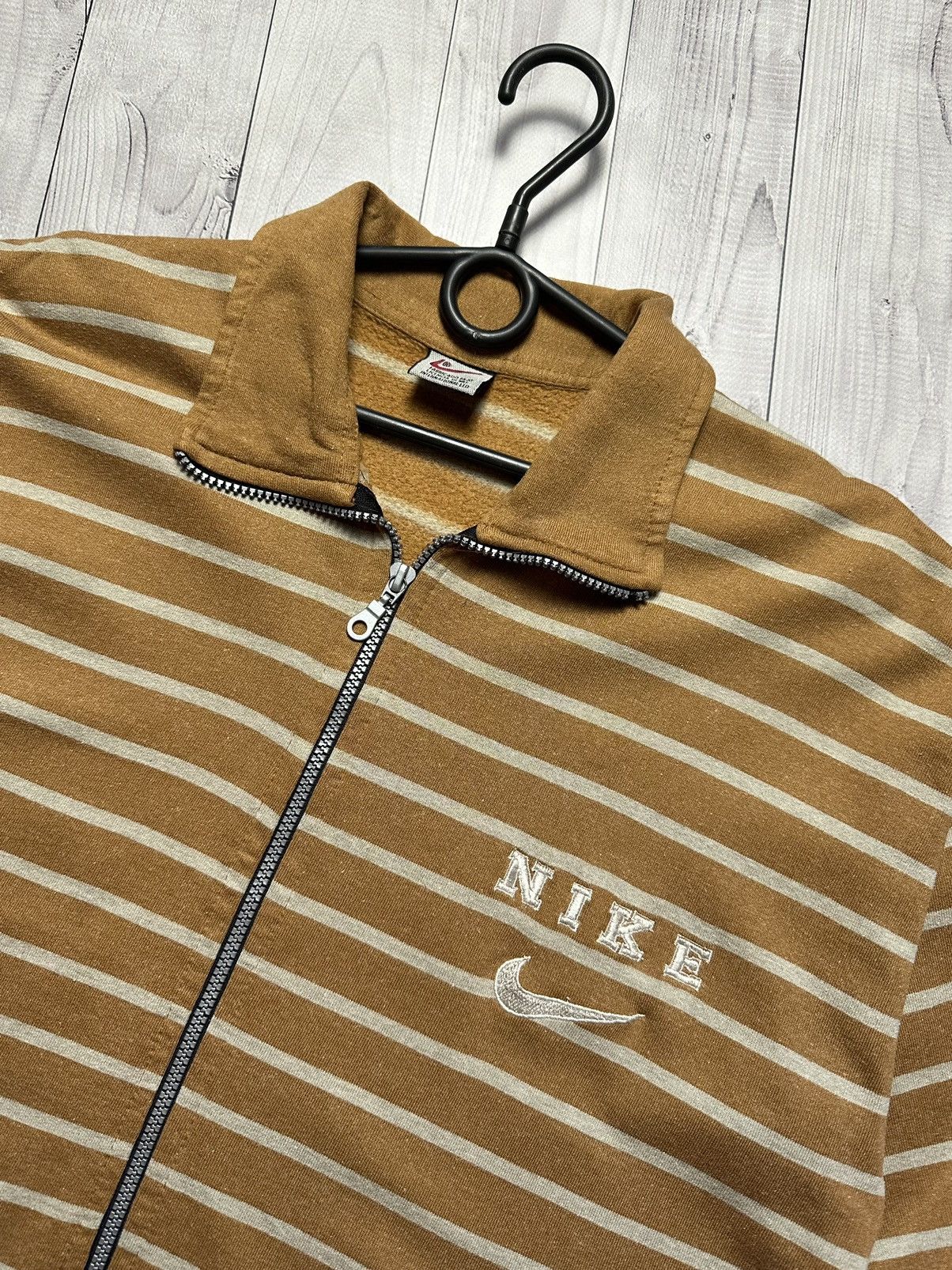 Nike × Vintage Vintage Nike Brown zip sweater logo logo Size US M / EU 48-50 / 2 - 4 Thumbnail