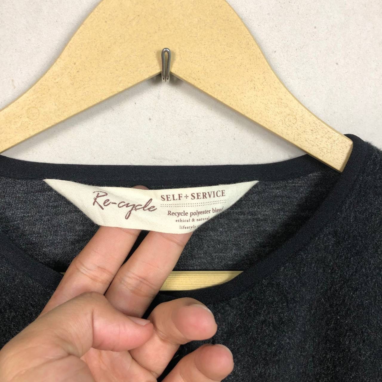 Cloak × Designer × Japanese Brand Avant Garde Black Wool Poncho Capes Cloak Size US M / EU 48-50 / 2 - 5 Thumbnail