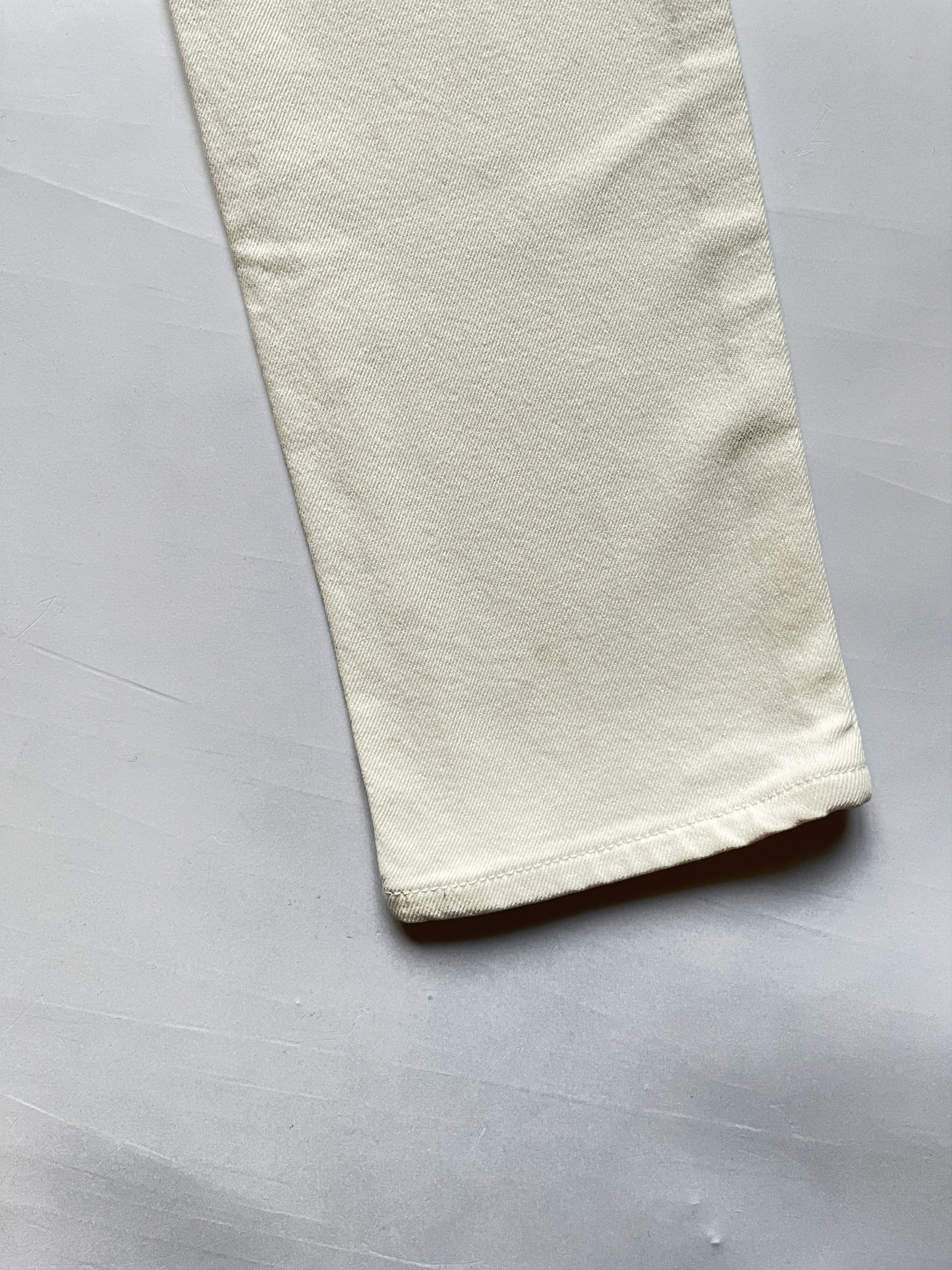 Balenciaga ⚡️QUICK SALE⚡️2018 Balenciaga Demna White Denim Jeans Pants Size US 31 - 6 Thumbnail