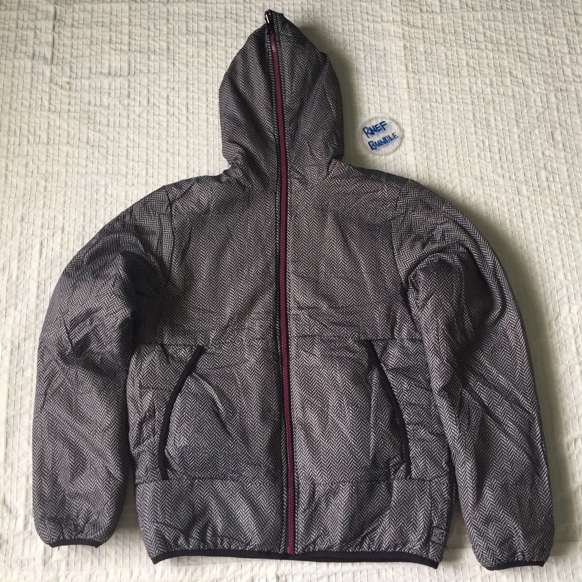 Billabong Rare!! Billabong shark design jacket small logo hip hop Size US L / EU 52-54 / 3 - 1 Thumbnail