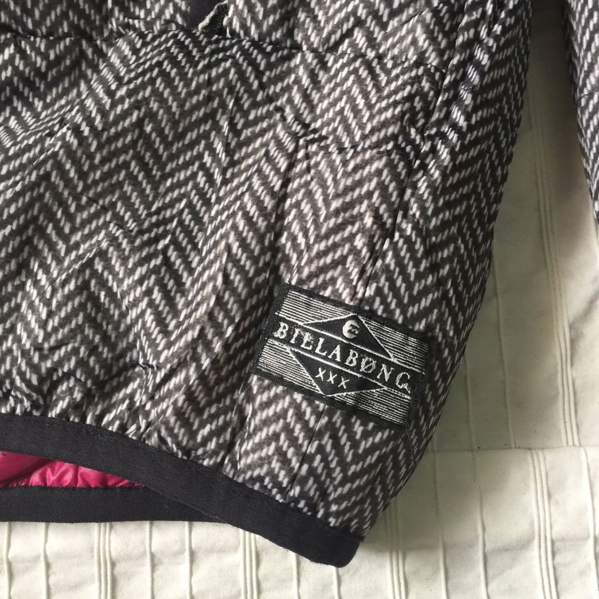 Billabong Rare!! Billabong shark design jacket small logo hip hop Size US L / EU 52-54 / 3 - 4 Thumbnail