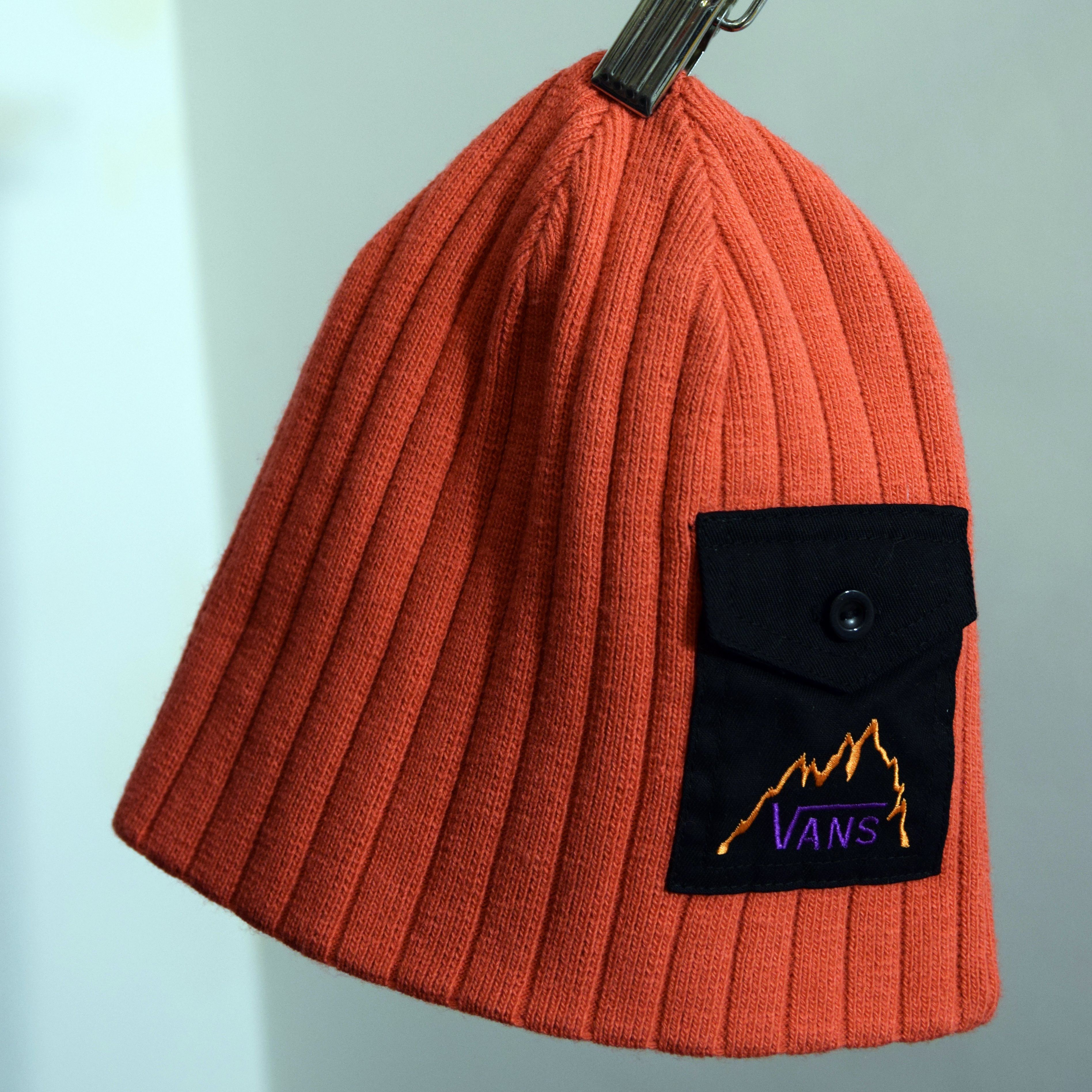 Vans FW 2012 Small Pocket Mountain Vans Winter Hat One Size Size ONE SIZE - 1 Thumbnail