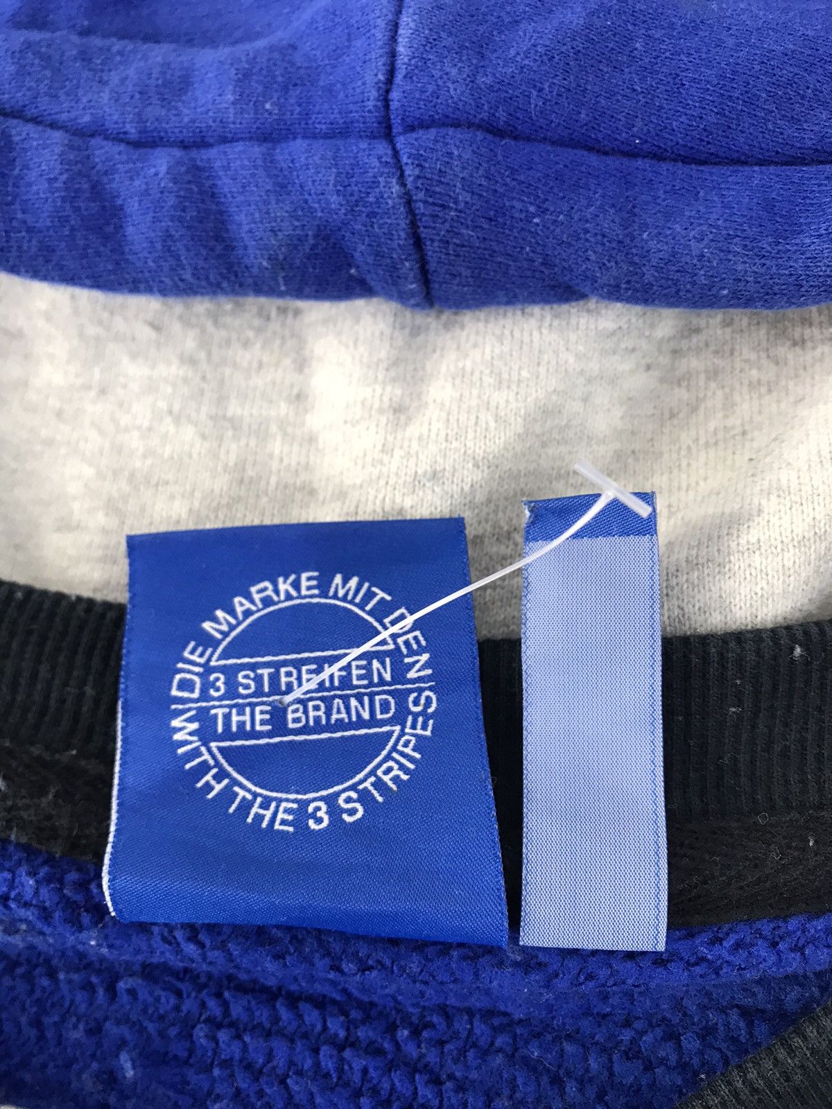 Adidas Adidas Colour Block 3 Stripes Hoodies Spell Out Size US L / EU 52-54 / 3 - 8 Thumbnail