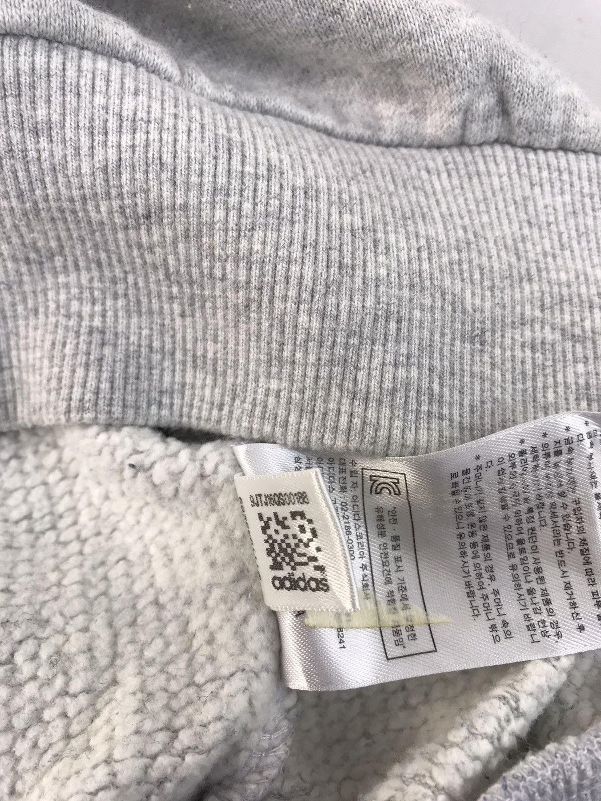 Adidas Adidas Colour Block 3 Stripes Hoodies Spell Out Size US L / EU 52-54 / 3 - 11 Thumbnail