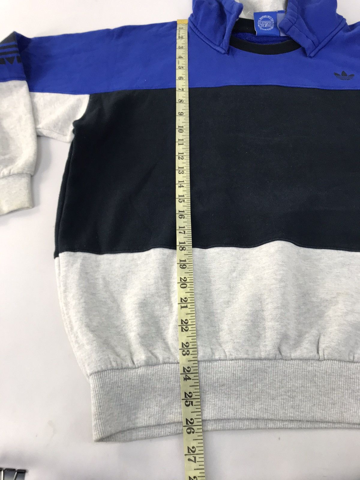 Adidas Adidas Colour Block 3 Stripes Hoodies Spell Out Size US L / EU 52-54 / 3 - 13 Thumbnail