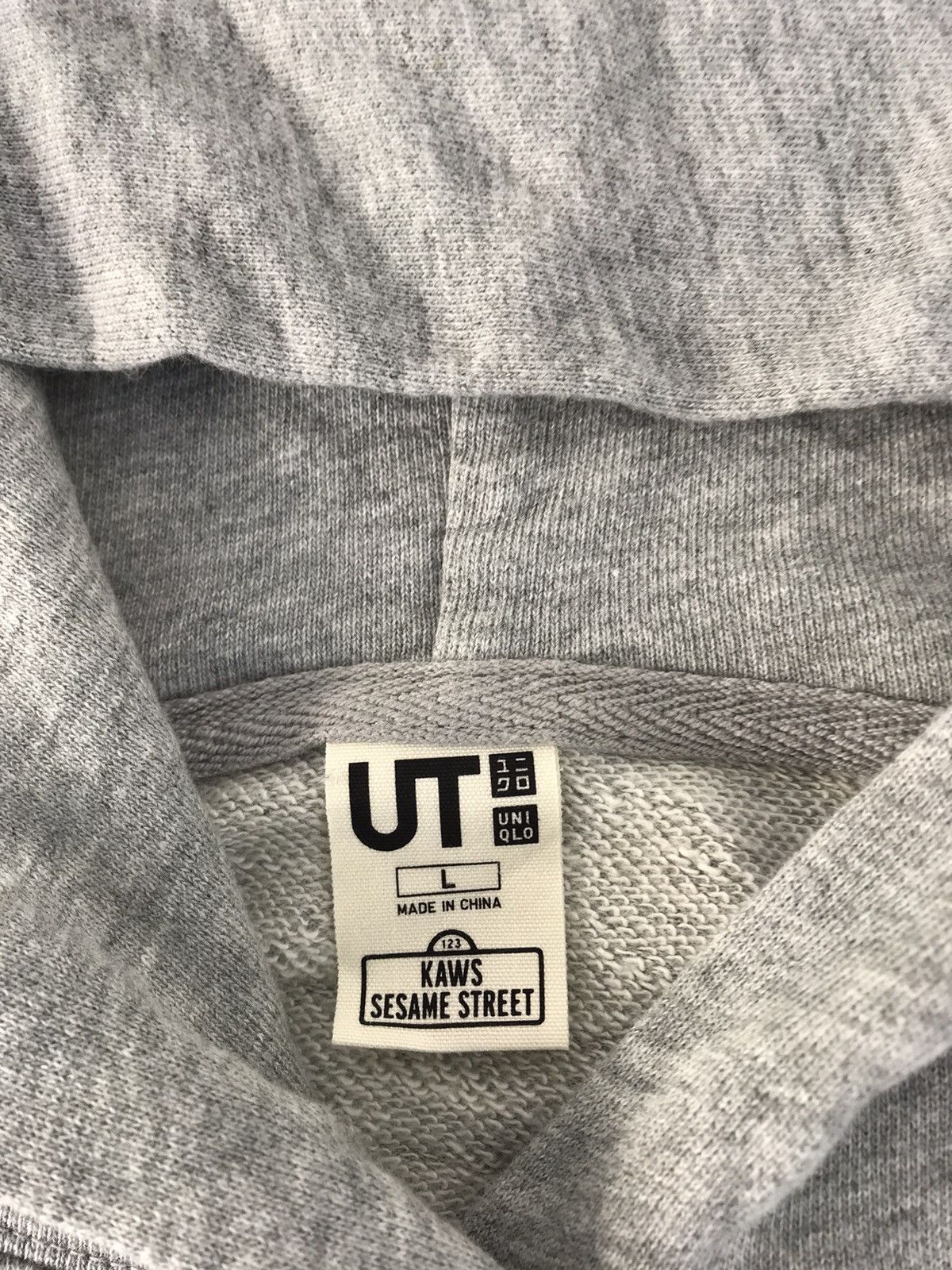 Kaws Sesame Street Kaws Hoodies Pull Over Size L / US 10 / IT 46 - 6 Thumbnail