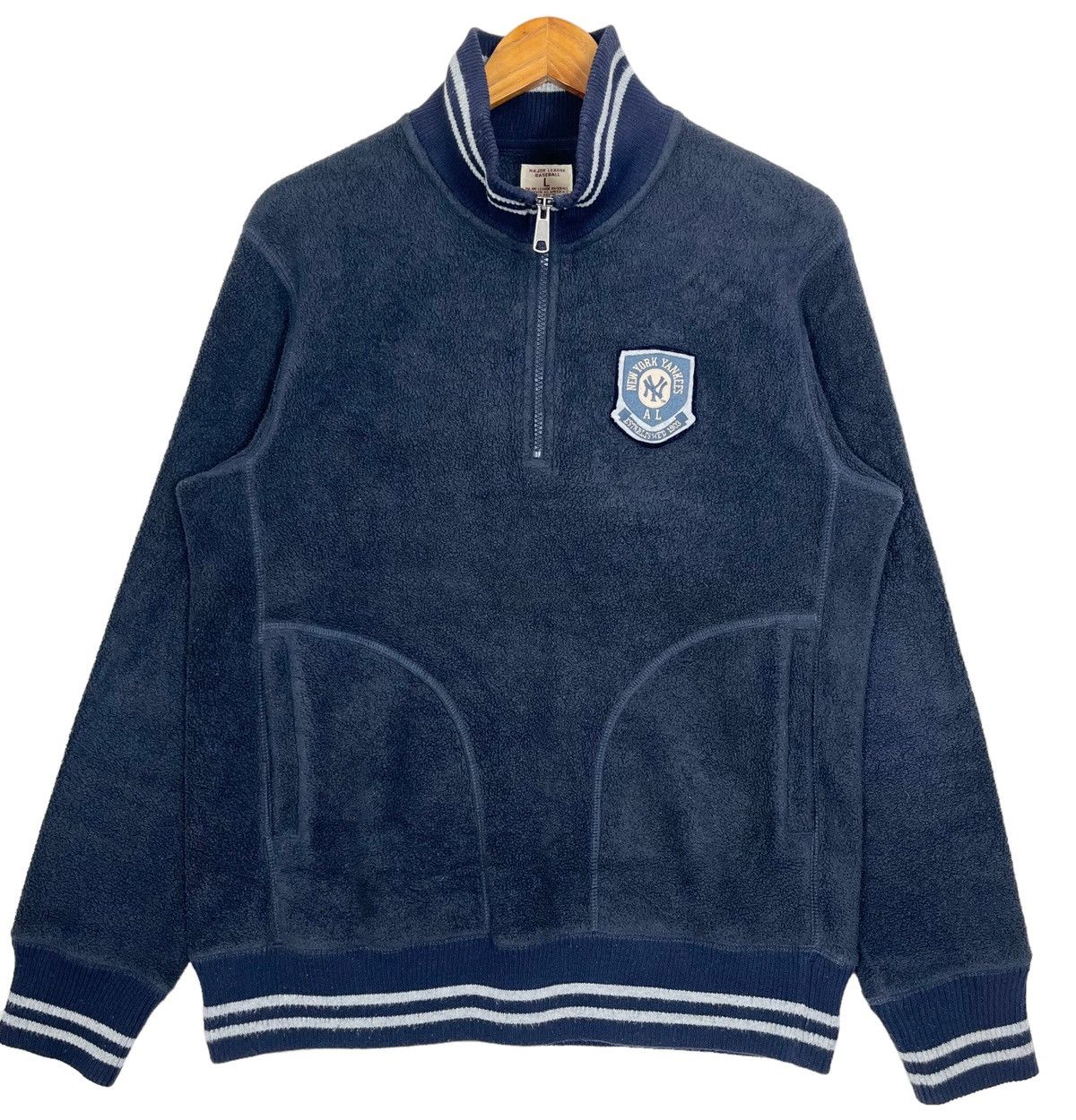 Uniqlo MLB New York Yankees Quarter Anorak Fleece Jacket