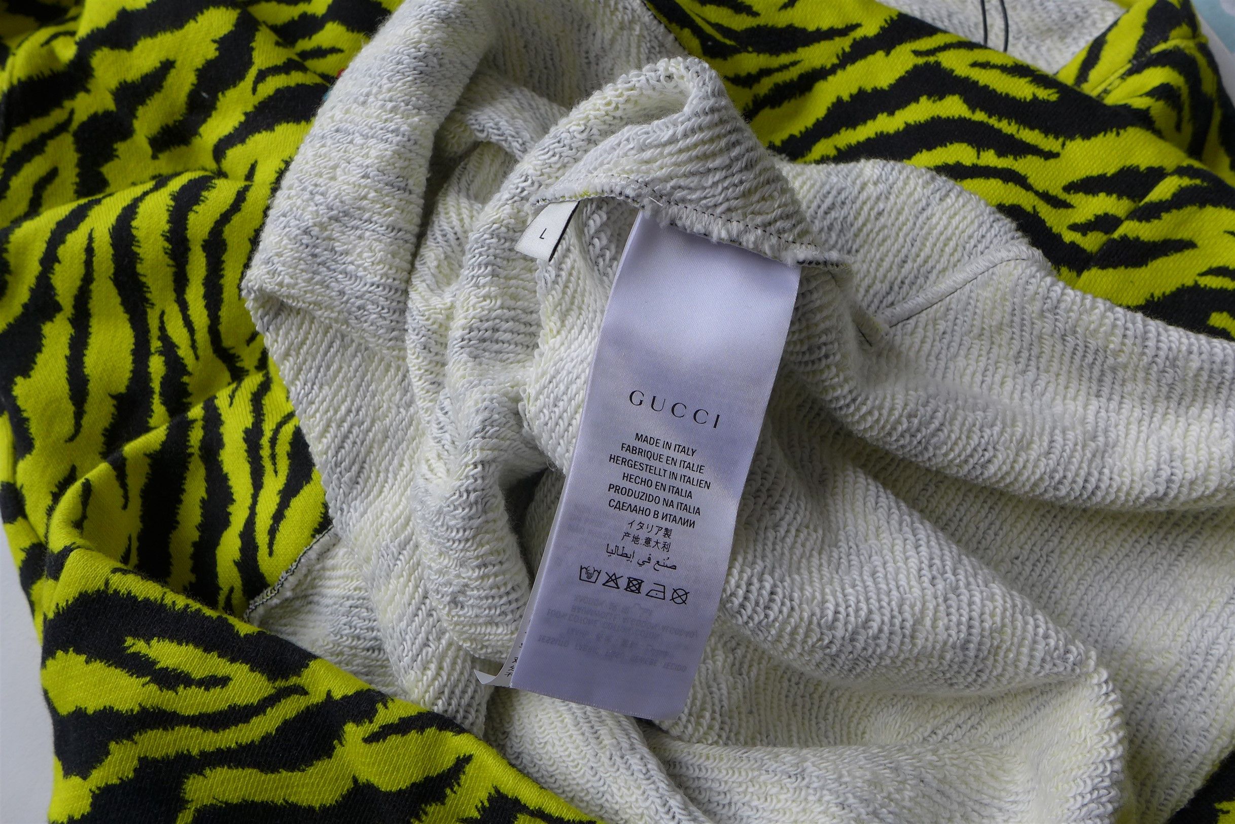 Gucci Gucci 'Guccify' Zebra Print Sweatshirt Size US L / EU 52-54 / 3 - 11 Thumbnail