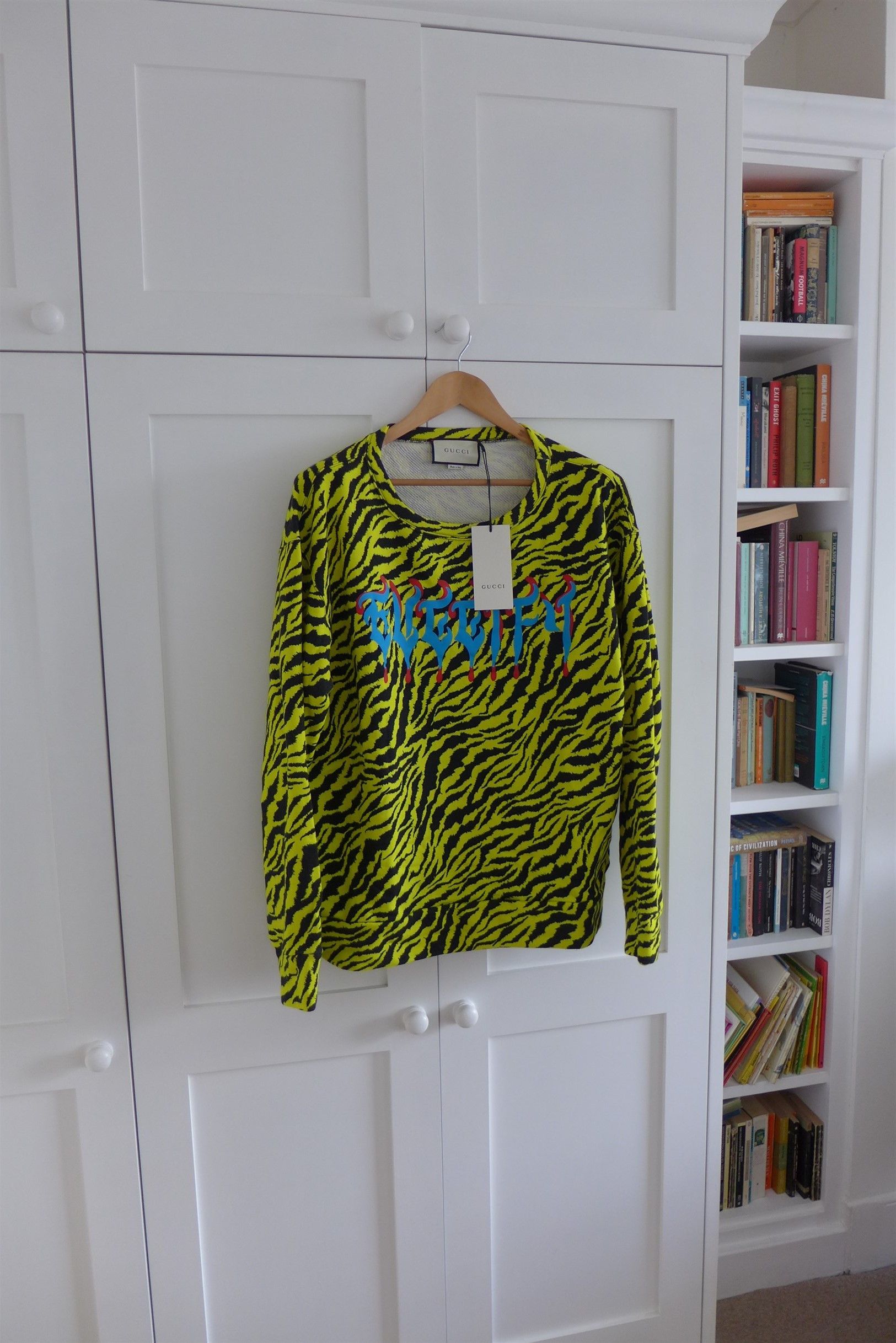 Gucci Gucci 'Guccify' Zebra Print Sweatshirt Size US L / EU 52-54 / 3 - 1 Thumbnail