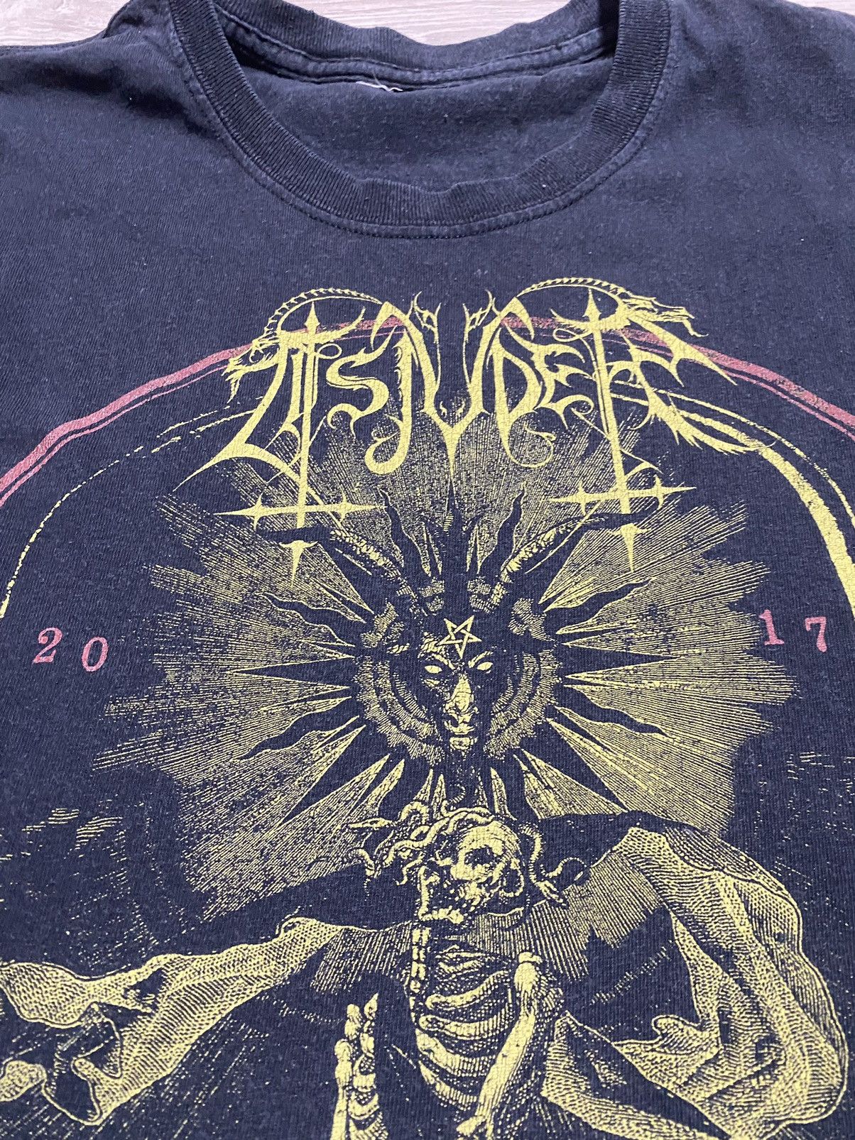 Band Tees VINTAGE X TSJUDER X ROCK Throne of the goat Size US M / EU 48-50 / 2 - 3 Thumbnail