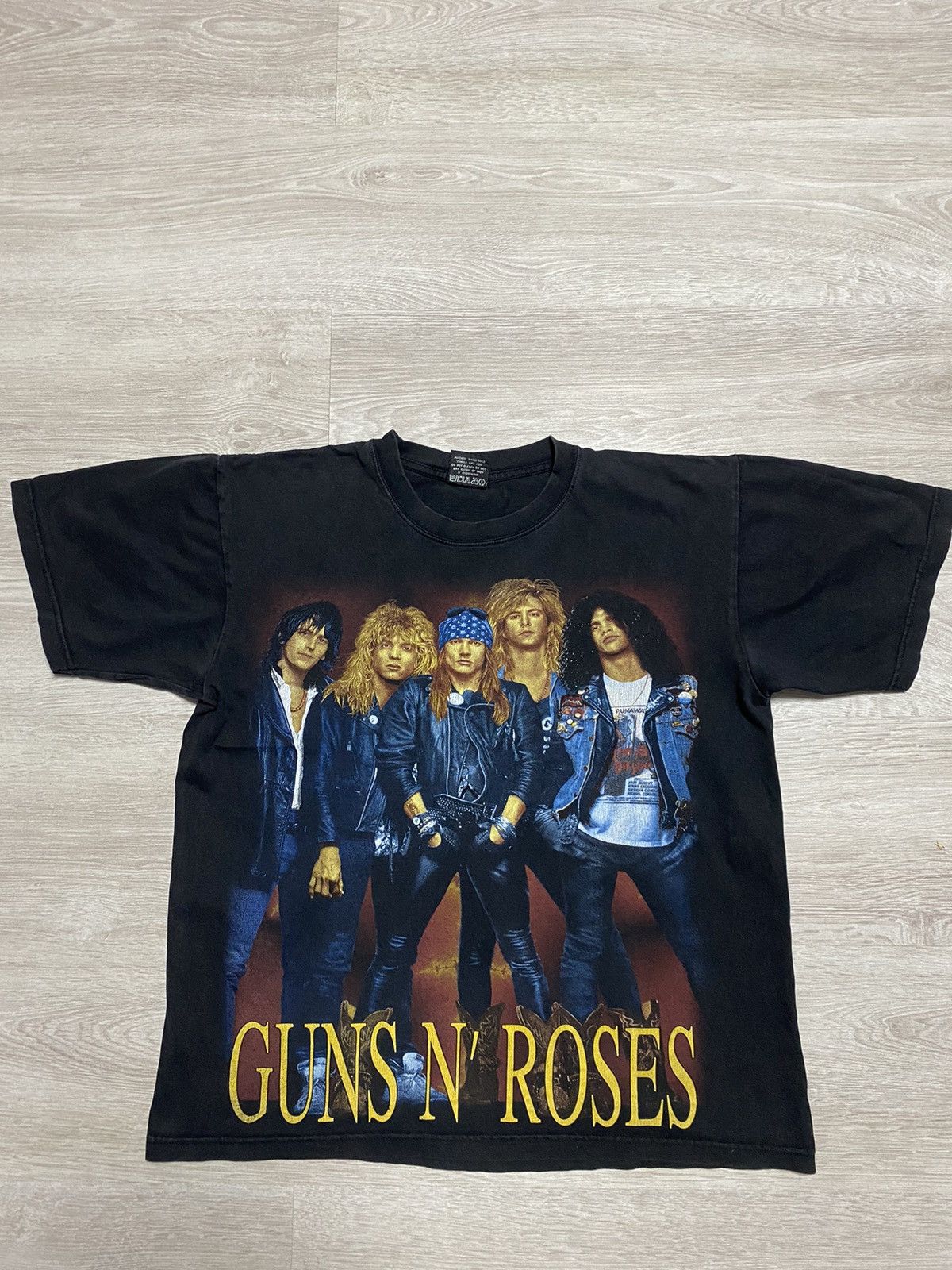 Guns N' Roses Vintage 90’s Guns n Roses 2xlogo Bog Team sz M Size US M / EU 48-50 / 2 - 1 Thumbnail