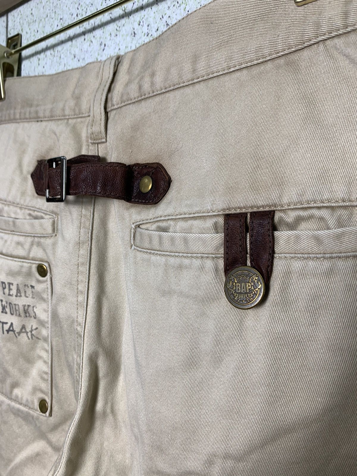Japanese Brand Vintage Boards & Peace Painted Parachute Cotton Pant Size US 31 - 13 Thumbnail
