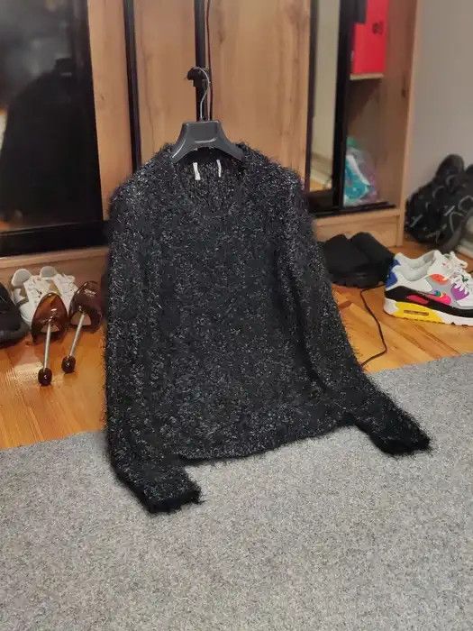 Japanese Brand Vintage 90's Japanese Black Mohair Style Fuzzy Sweater Size US S / EU 44-46 / 1 - 10 Thumbnail