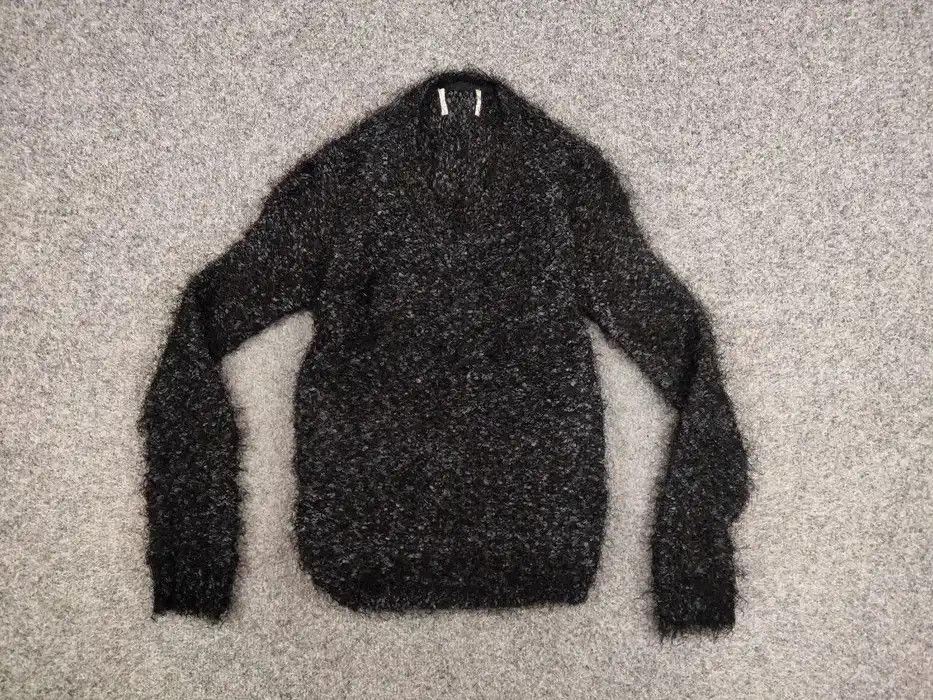Japanese Brand Vintage 90's Japanese Black Mohair Style Fuzzy Sweater Size US S / EU 44-46 / 1 - 5 Thumbnail