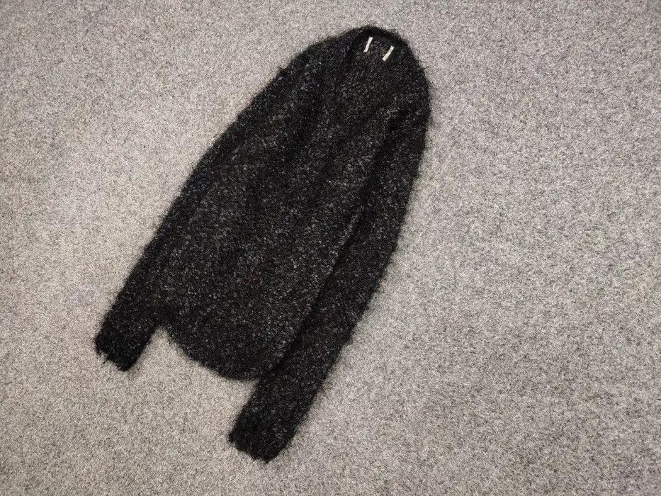 Japanese Brand Vintage 90's Japanese Black Mohair Style Fuzzy Sweater Size US S / EU 44-46 / 1 - 2 Thumbnail