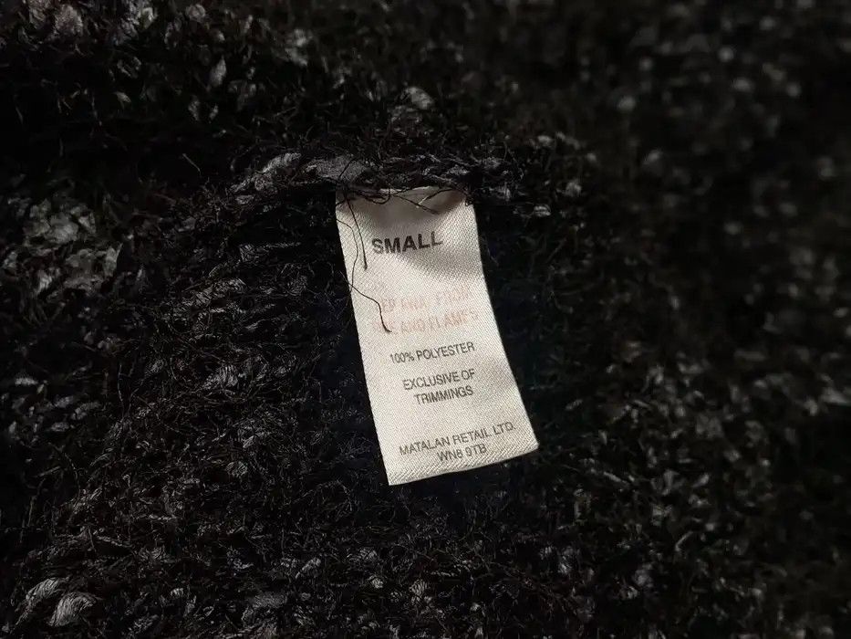 Japanese Brand Vintage 90's Japanese Black Mohair Style Fuzzy Sweater Size US S / EU 44-46 / 1 - 8 Thumbnail