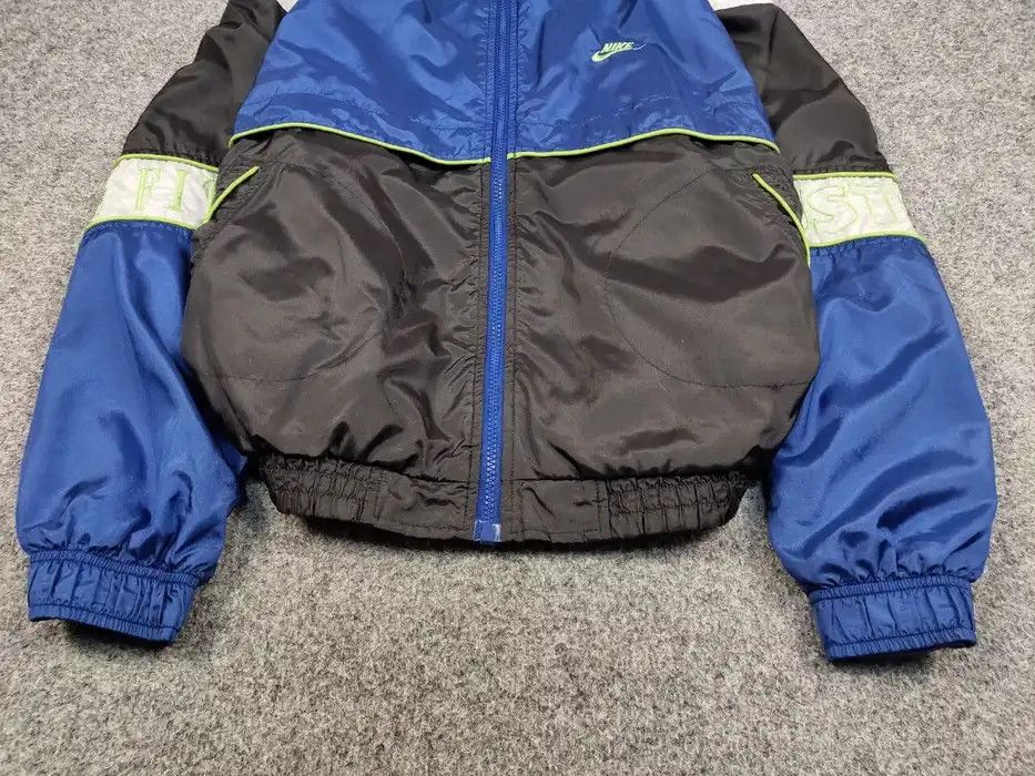 Nike Vintage 90's Nike Nylon Drill Big Embroidered Track Jacket Size US L / EU 52-54 / 3 - 4 Thumbnail