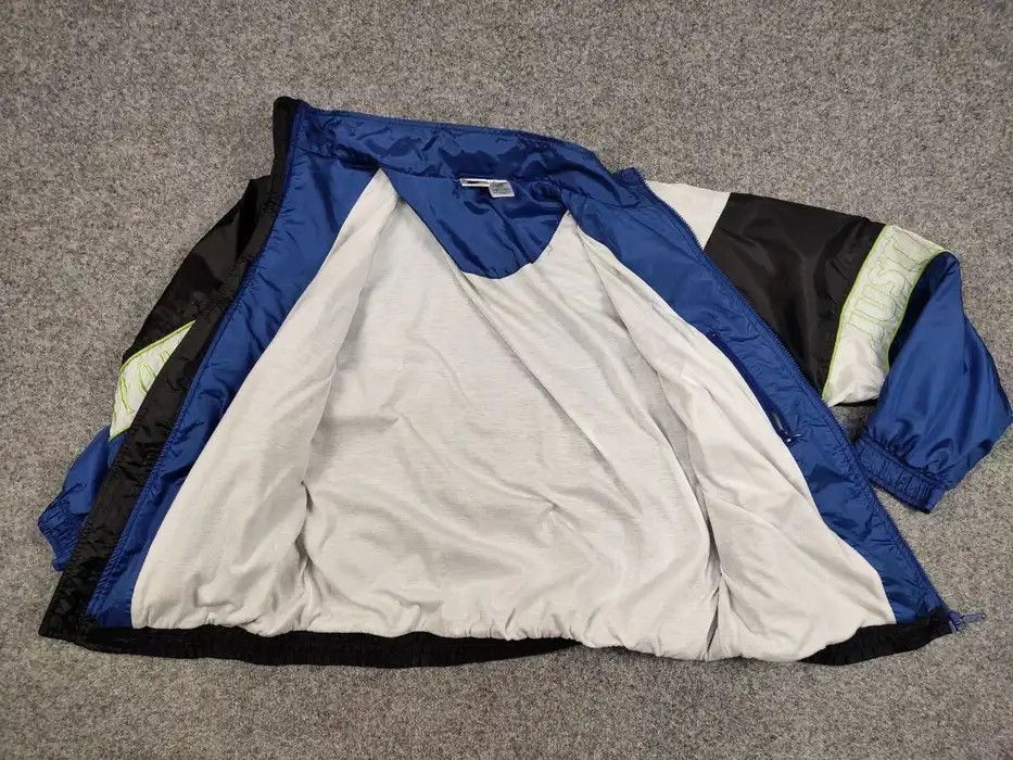Nike Vintage 90's Nike Nylon Drill Big Embroidered Track Jacket Size US L / EU 52-54 / 3 - 9 Thumbnail
