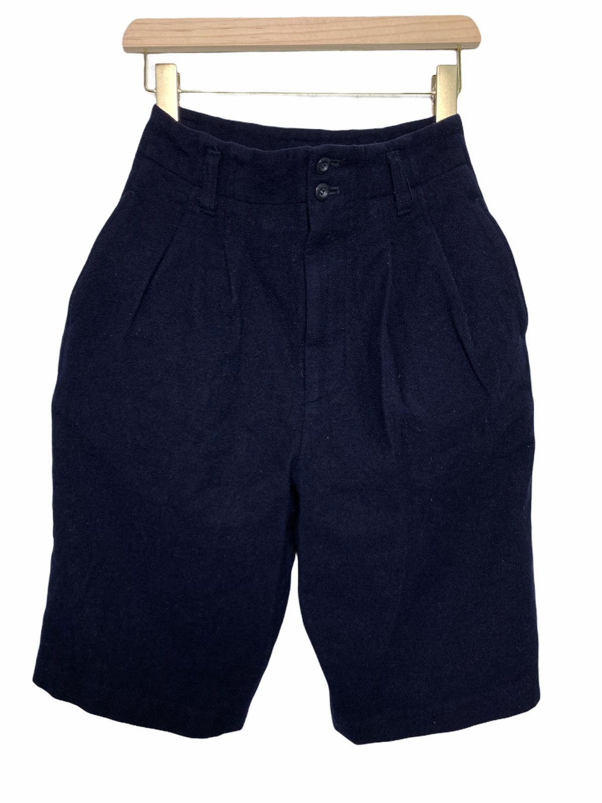 Hai Sporting Gear Vintage Hai Sporting Gear Short Pants Size US 26 / EU 42 - 2 Thumbnail