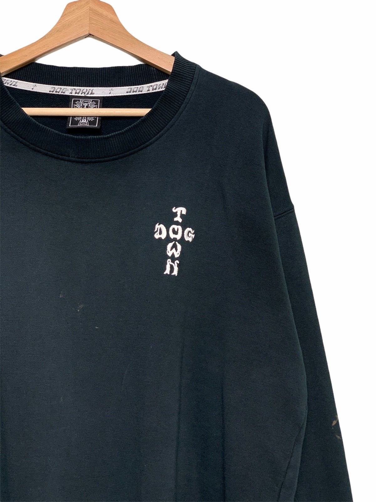 Dogtown Dogtown Chrome Skulls Hearts Dragon Distressed Crewneck Size US XL / EU 56 / 4 - 3 Thumbnail