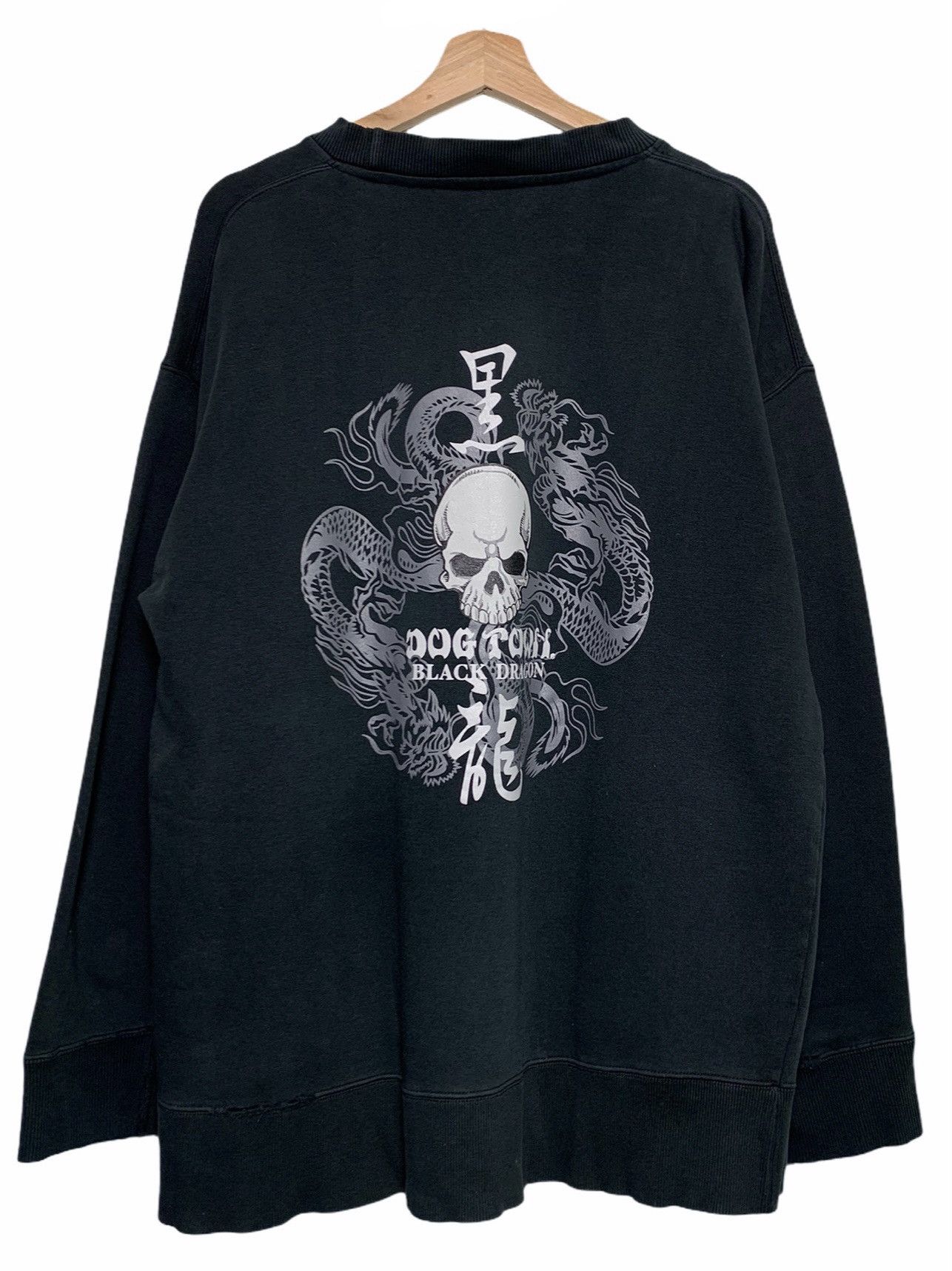 Dogtown Dogtown Chrome Skulls Hearts Dragon Distressed Crewneck Size US XL / EU 56 / 4 - 1 Thumbnail