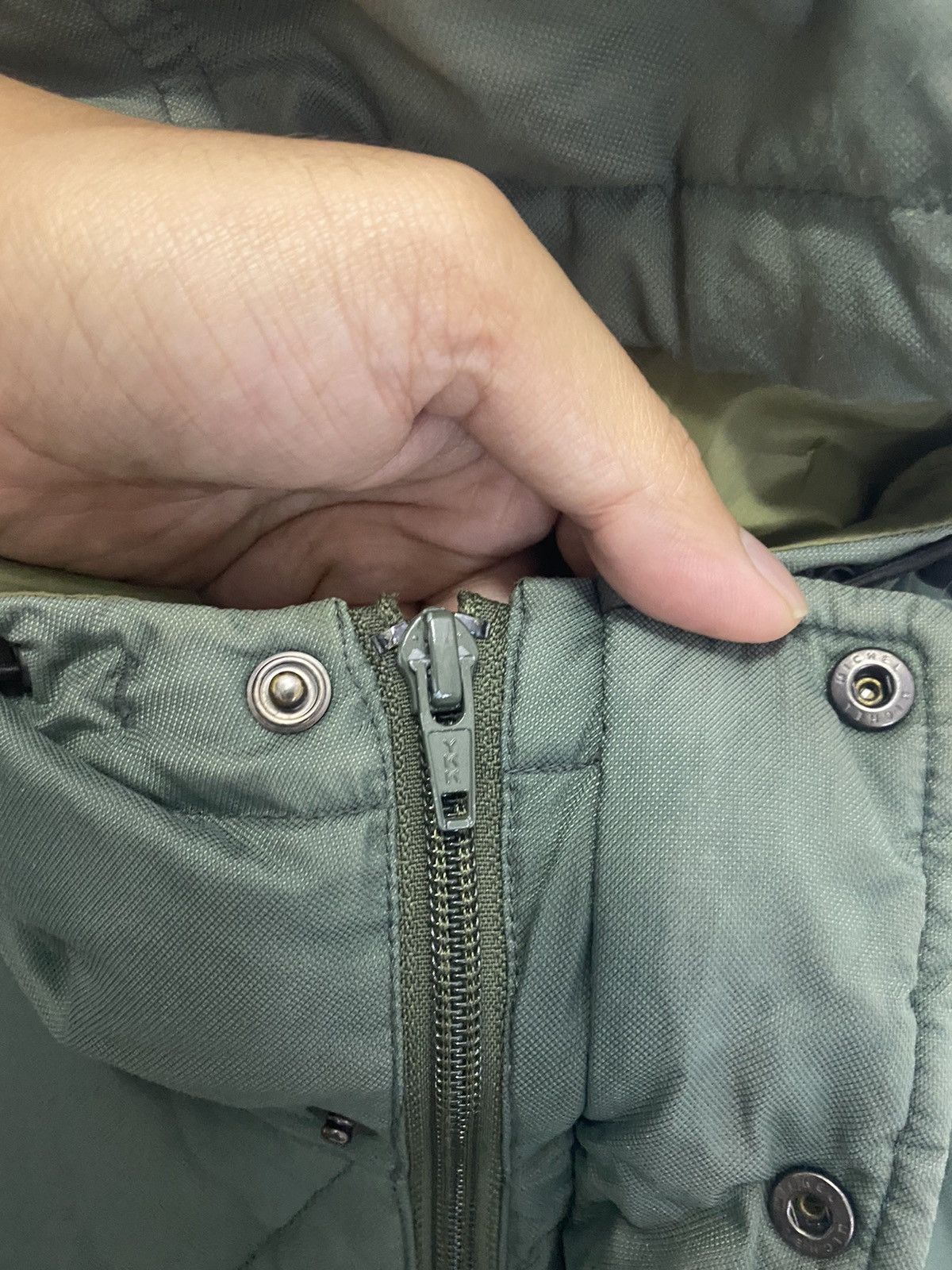 Lacoste × Vintage Lacoste Sun Faded Hoodie Puffer Down Jacket Size US M / EU 48-50 / 2 - 8 Thumbnail