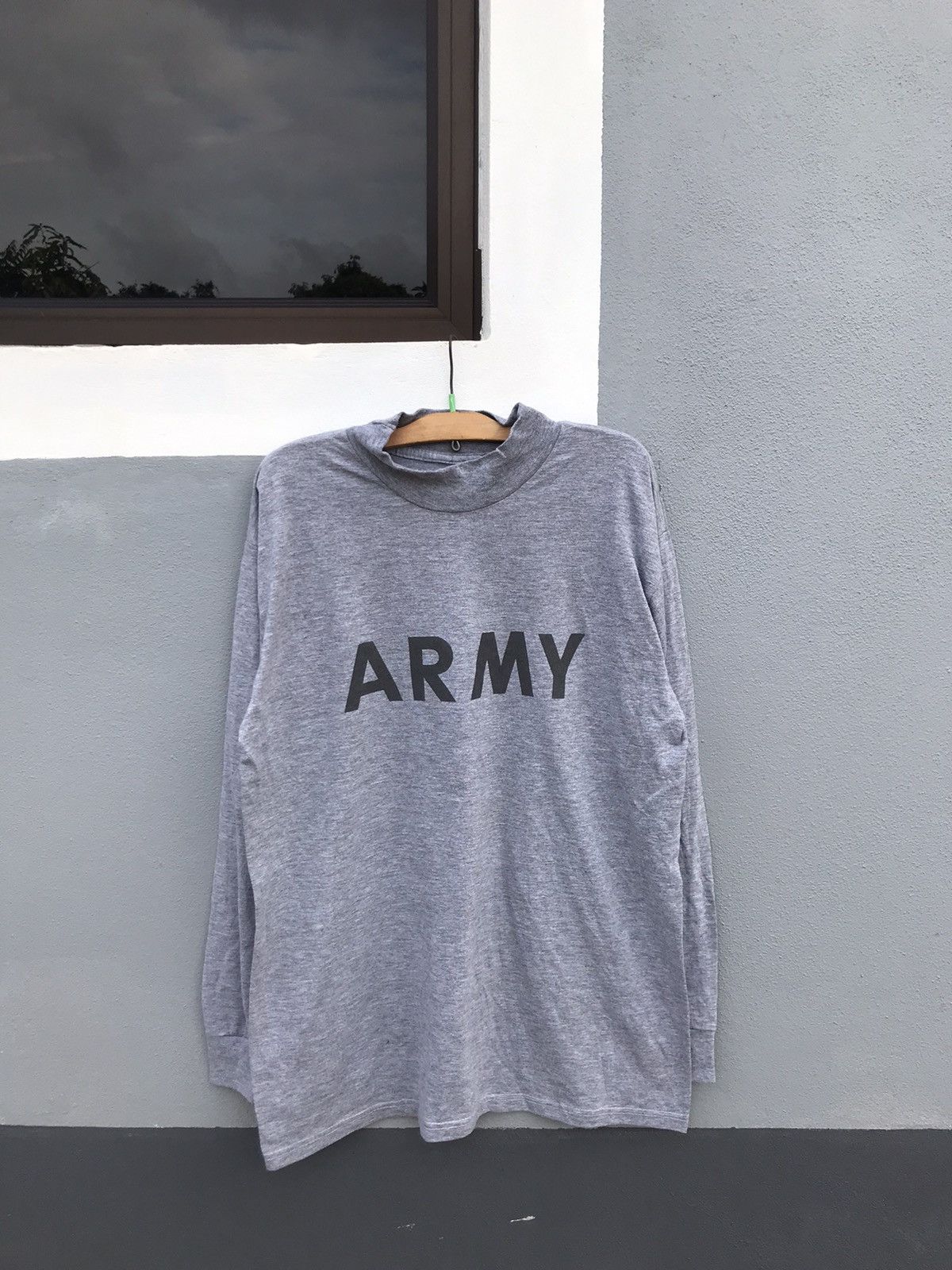 Vintage Army long sleeve Size US L / EU 52-54 / 3 - 1 Thumbnail