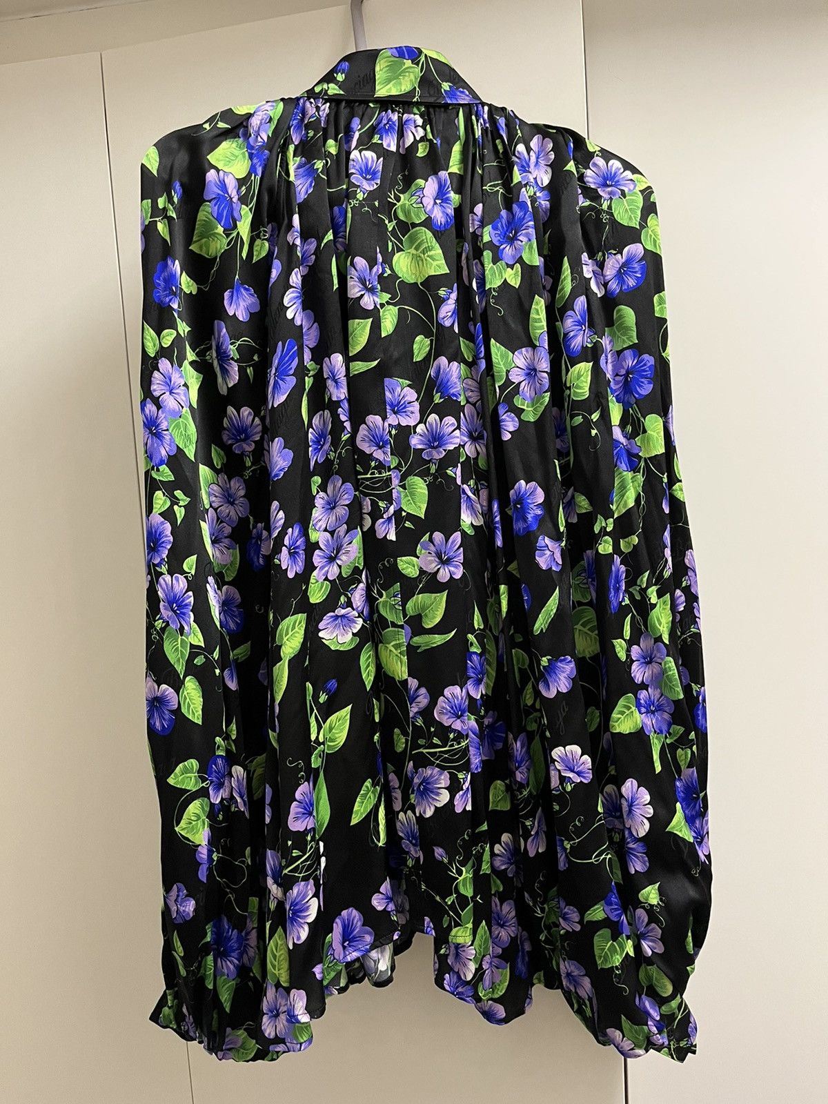 Balenciaga Balenciaga floral jacquard bell sleeve shirt Size XS / US 0-2 / IT 36-38 - 10 Thumbnail