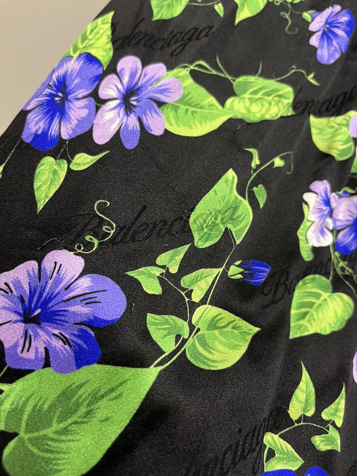 Balenciaga Balenciaga floral jacquard bell sleeve shirt Size XS / US 0-2 / IT 36-38 - 11 Thumbnail