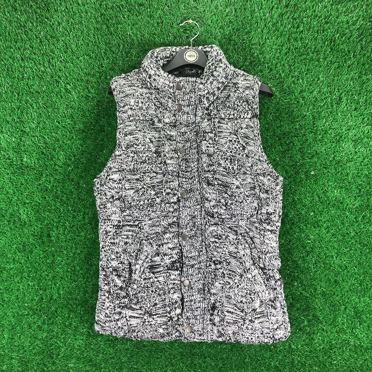 In The Attic Vintage Knit Puffer Vest by In The Attic Size US S / EU 44-46 / 1 - 1 Thumbnail