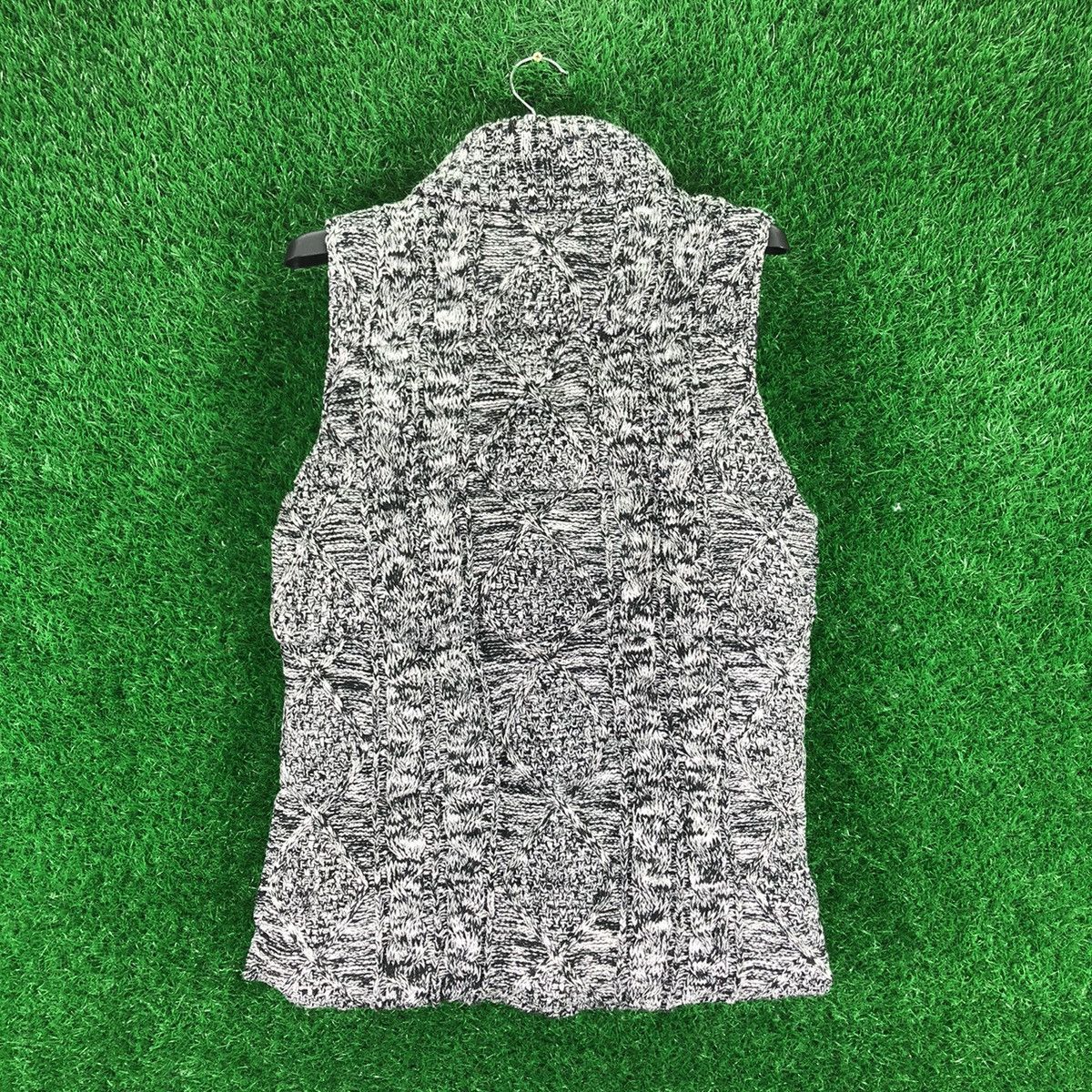 In The Attic Vintage Knit Puffer Vest by In The Attic Size US S / EU 44-46 / 1 - 4 Thumbnail