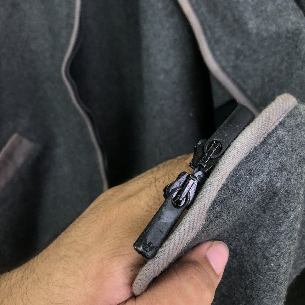 Emporio Armani 🔥VINTAGE WOOL ZIPPER JACKET EMPORIO ARMANI MADE IN ITALY Size US L / EU 52-54 / 3 - 8 Thumbnail