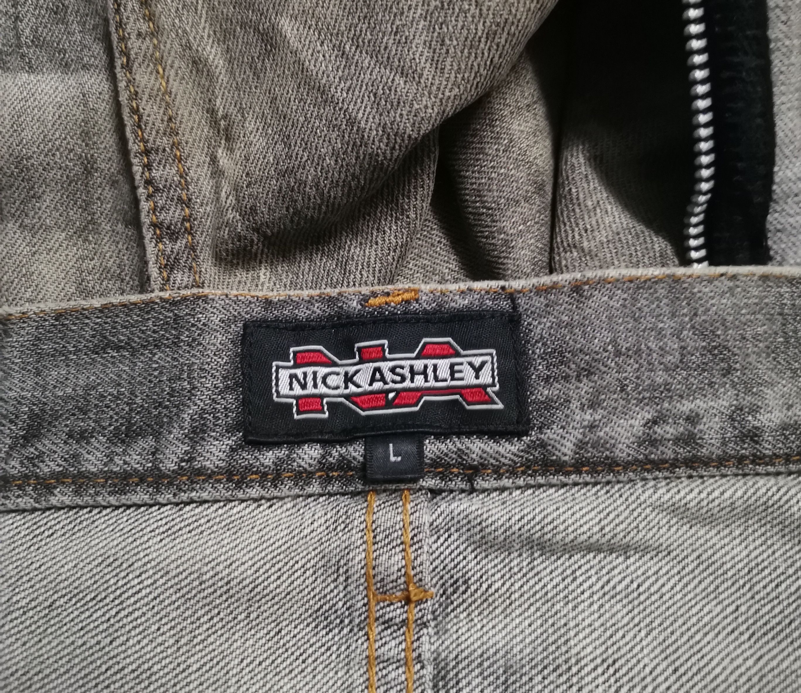 Other Vintage Nick Ashley Side Zipper Distressed Denim Size US 31 - 12 Thumbnail