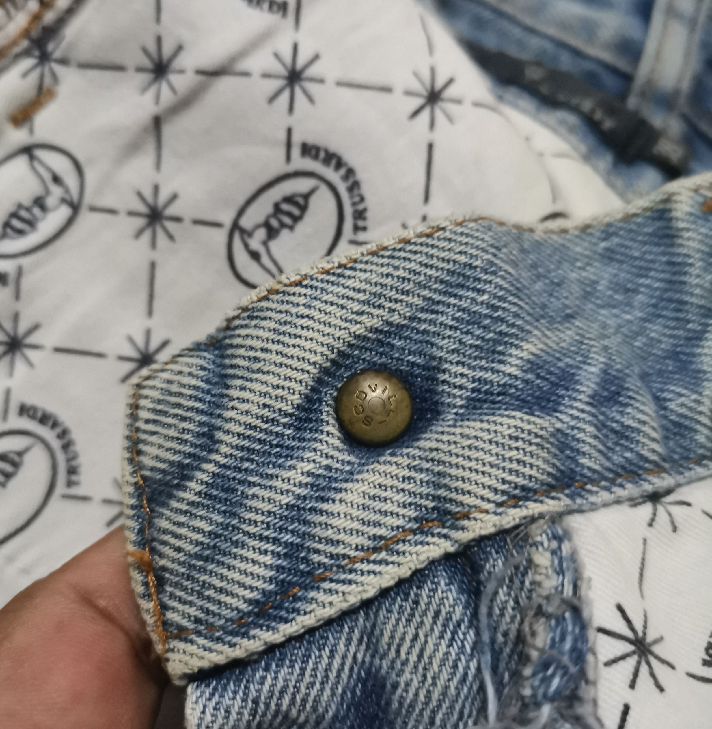 Trussardi Vintage Trussardi Jeans Size US 26 / EU 42 - 9 Thumbnail
