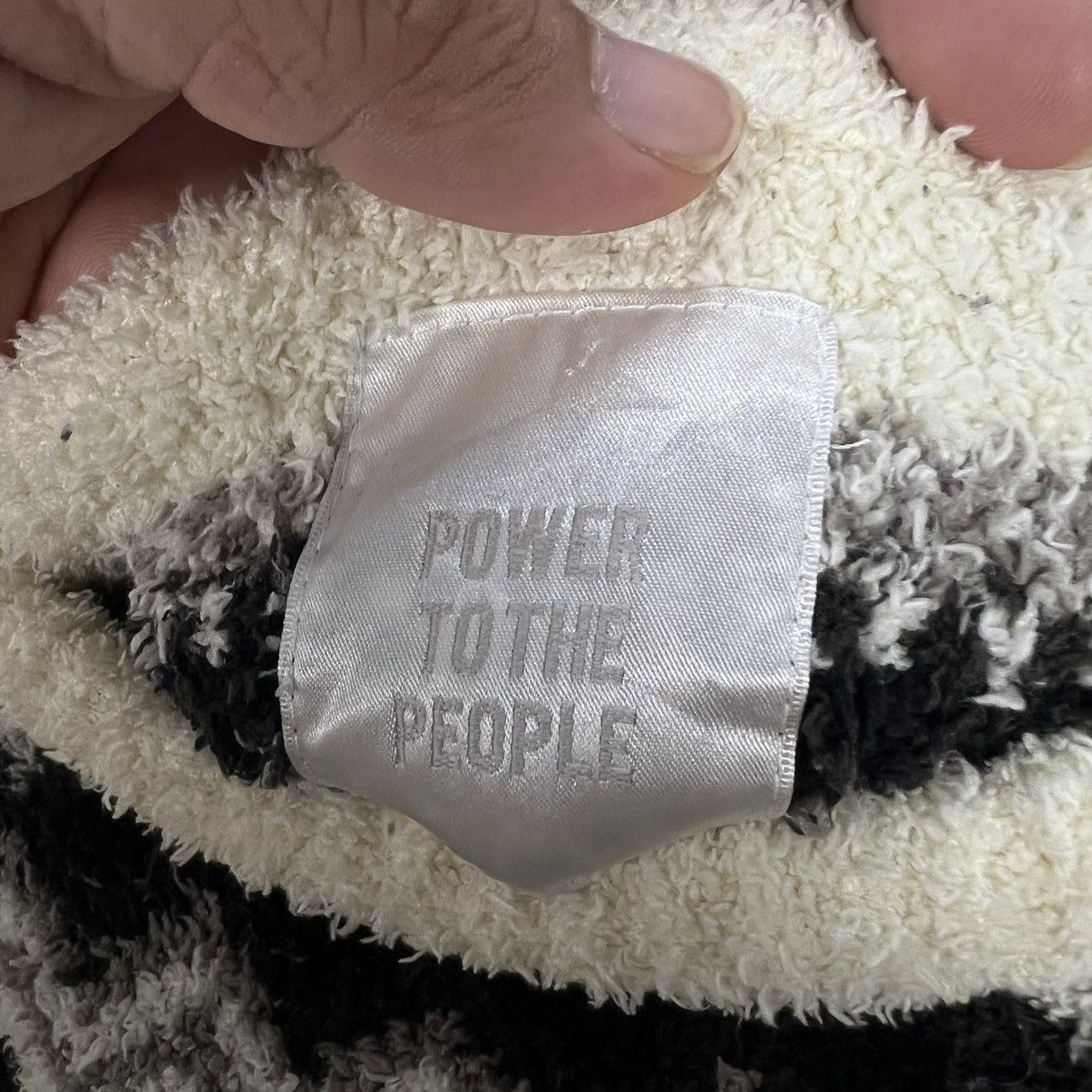 Japanese Brand VINTAGE POWER TO THE PEOPLE SWEATSHIRT NAVAJO PRINTED DESIGN Size US M / EU 48-50 / 2 - 7 Thumbnail