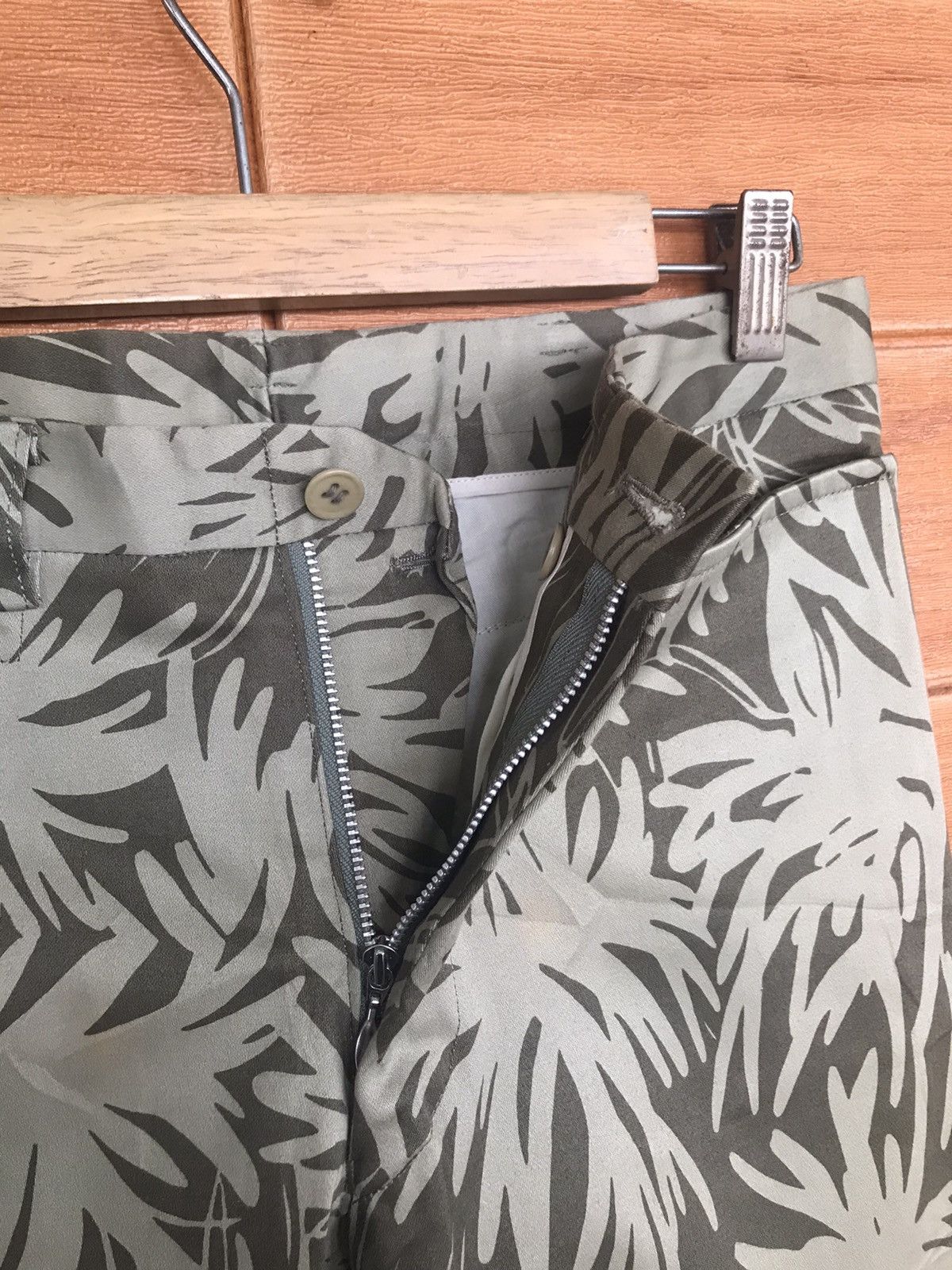 Katharine Hamnett London Flare Pants Katharine Hamnett Printed Design Boot Cut Pants Size US 30 / EU 46 - 12 Thumbnail