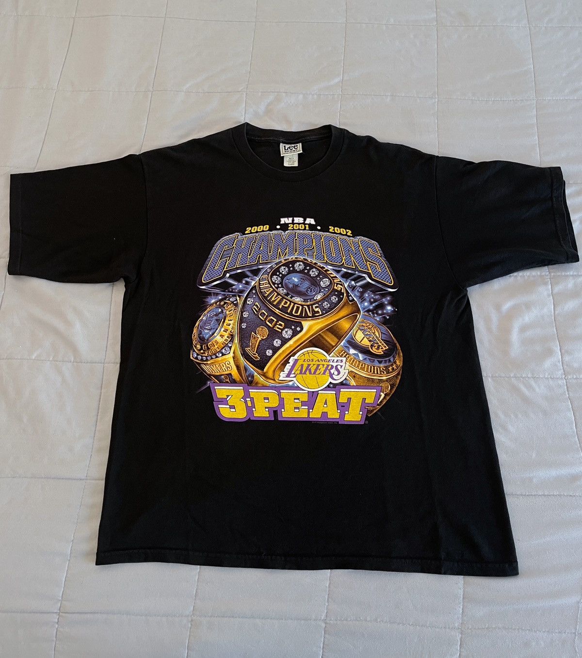 L.A. Lakers 2002 Lakers 3 peat Championship t shirt Grailed