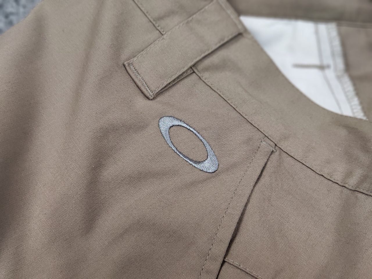 Oakley Vintage 90's Oalkey Beige Casual Trouser Pants Size US 36 / EU 52 - 16 Thumbnail