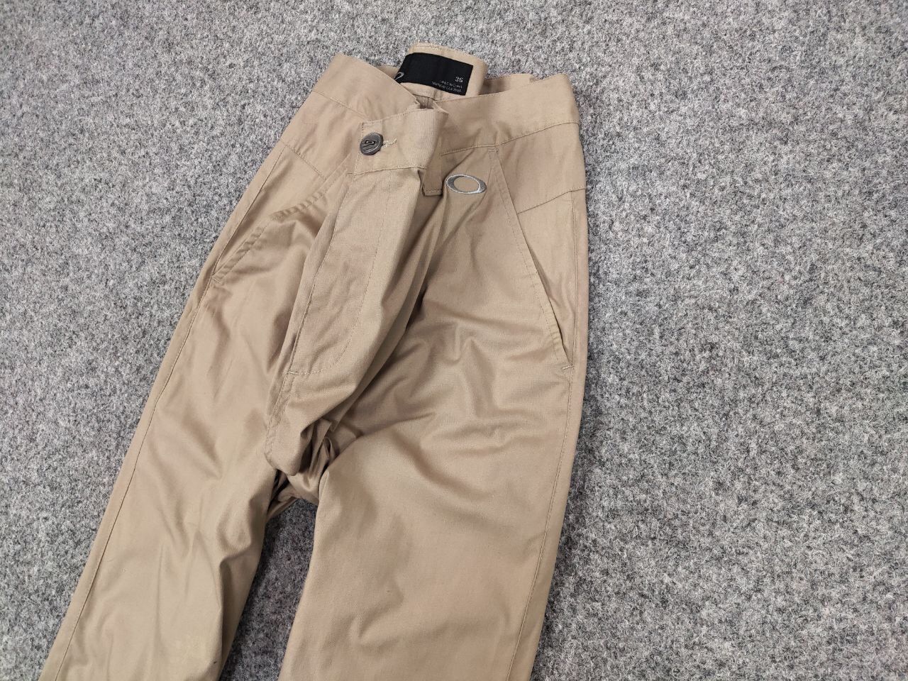 Oakley Vintage 90's Oalkey Beige Casual Trouser Pants Size US 36 / EU 52 - 4 Thumbnail